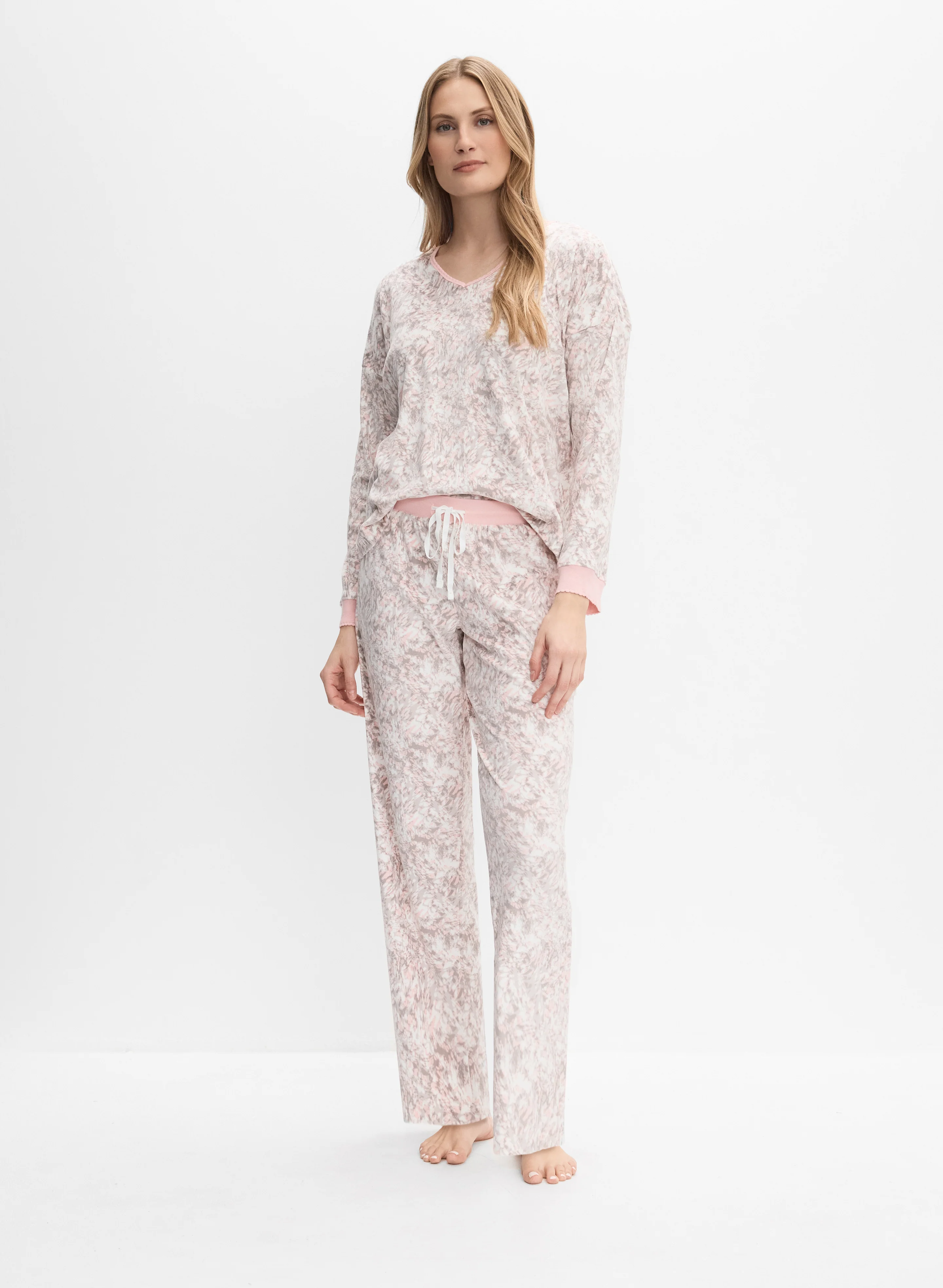 Abstract Print Pyjama Set - Image 3