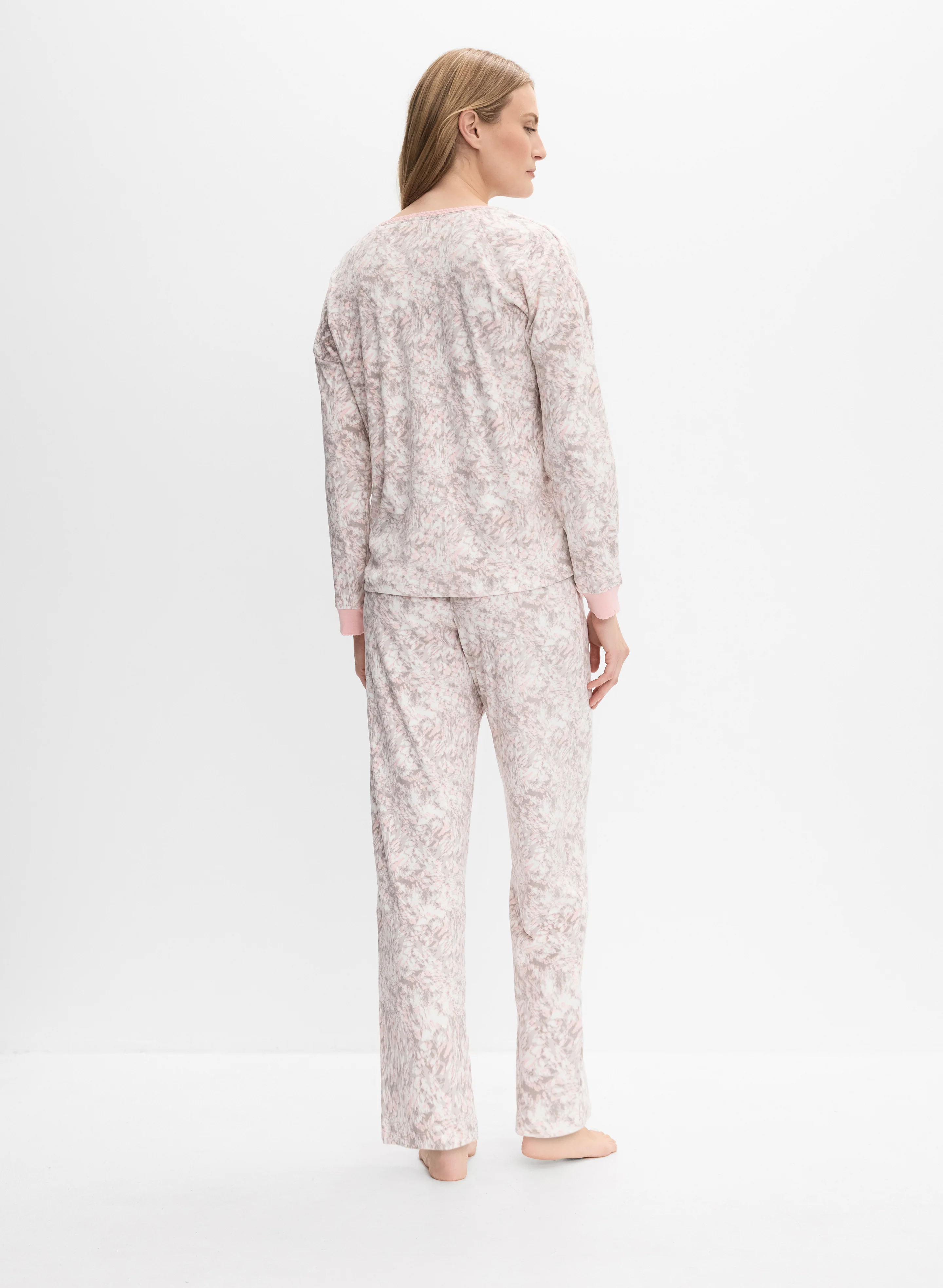 Abstract Print Pyjama Set - Image 5