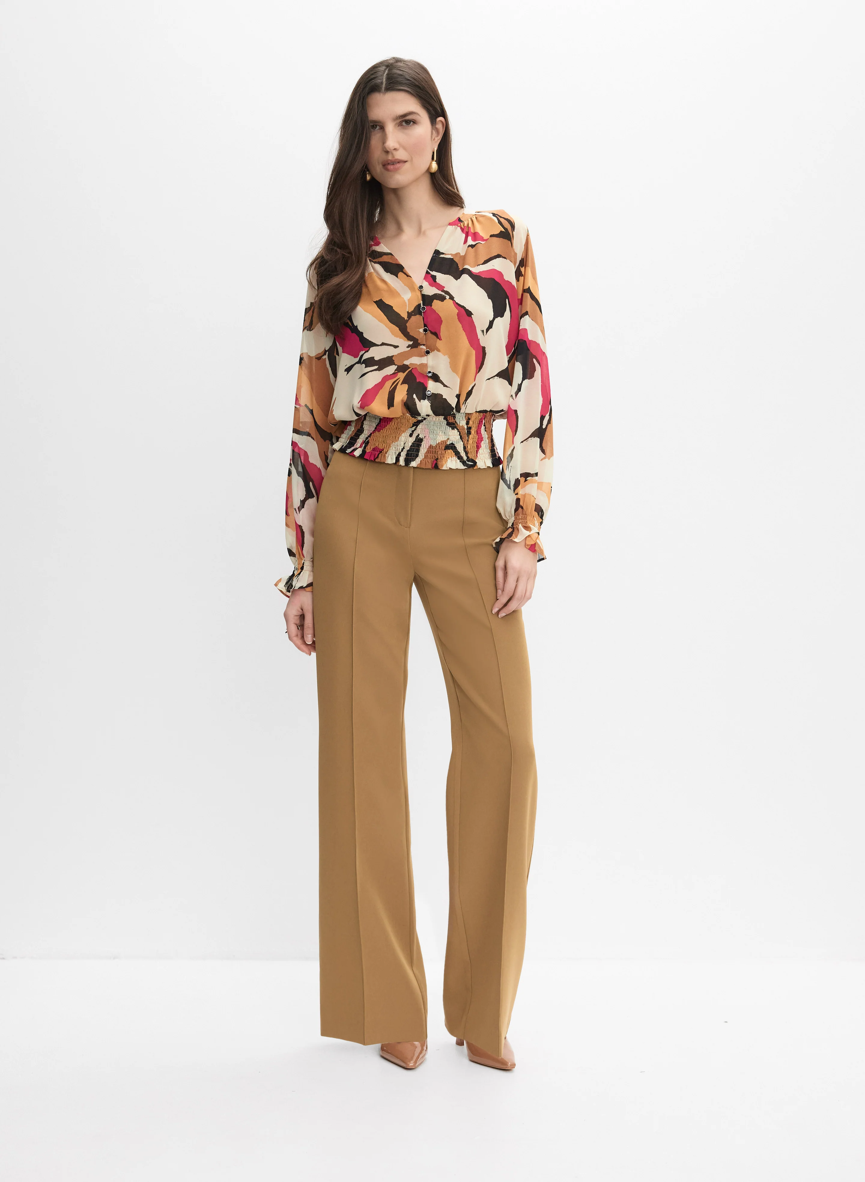 Abstract Smocked Detail Blouse - Image 3
