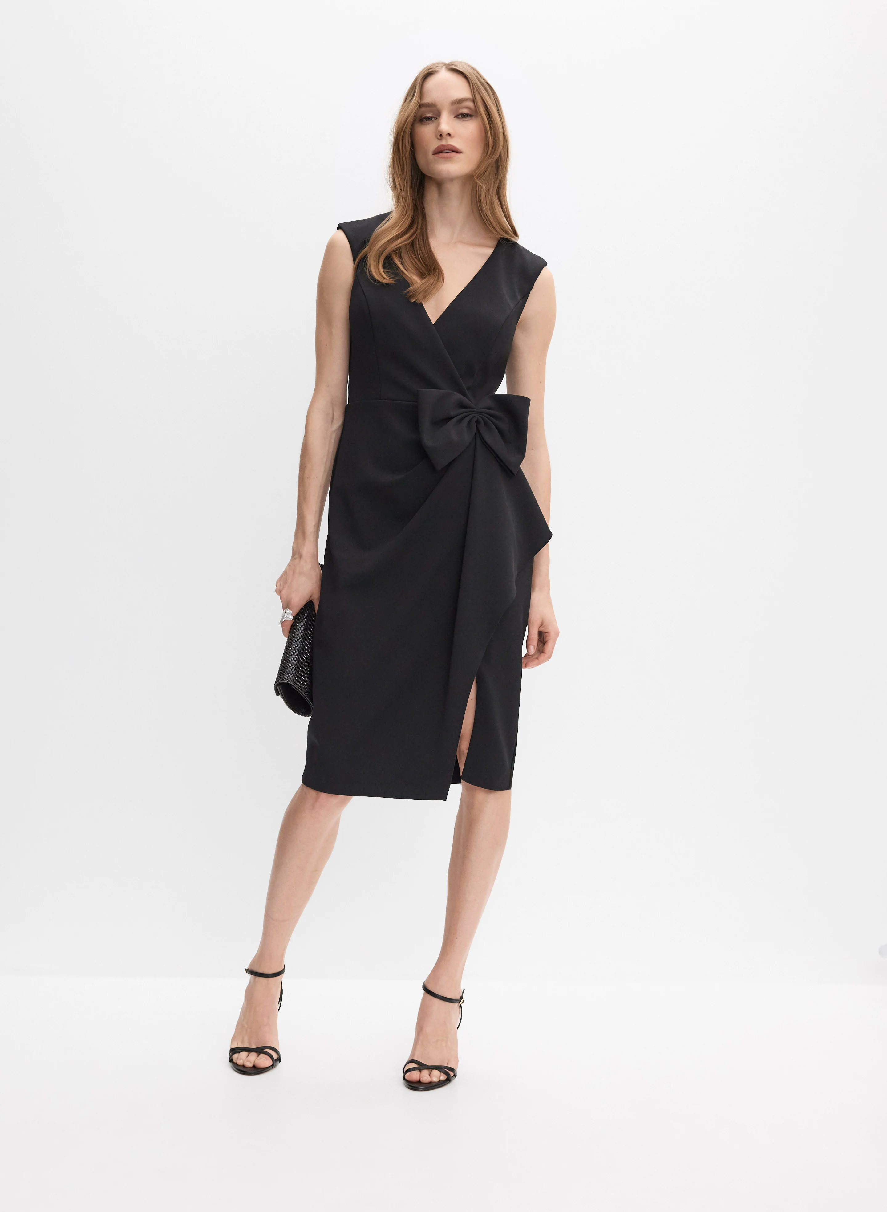 Adrianna Papell - Bow Embellished Dress