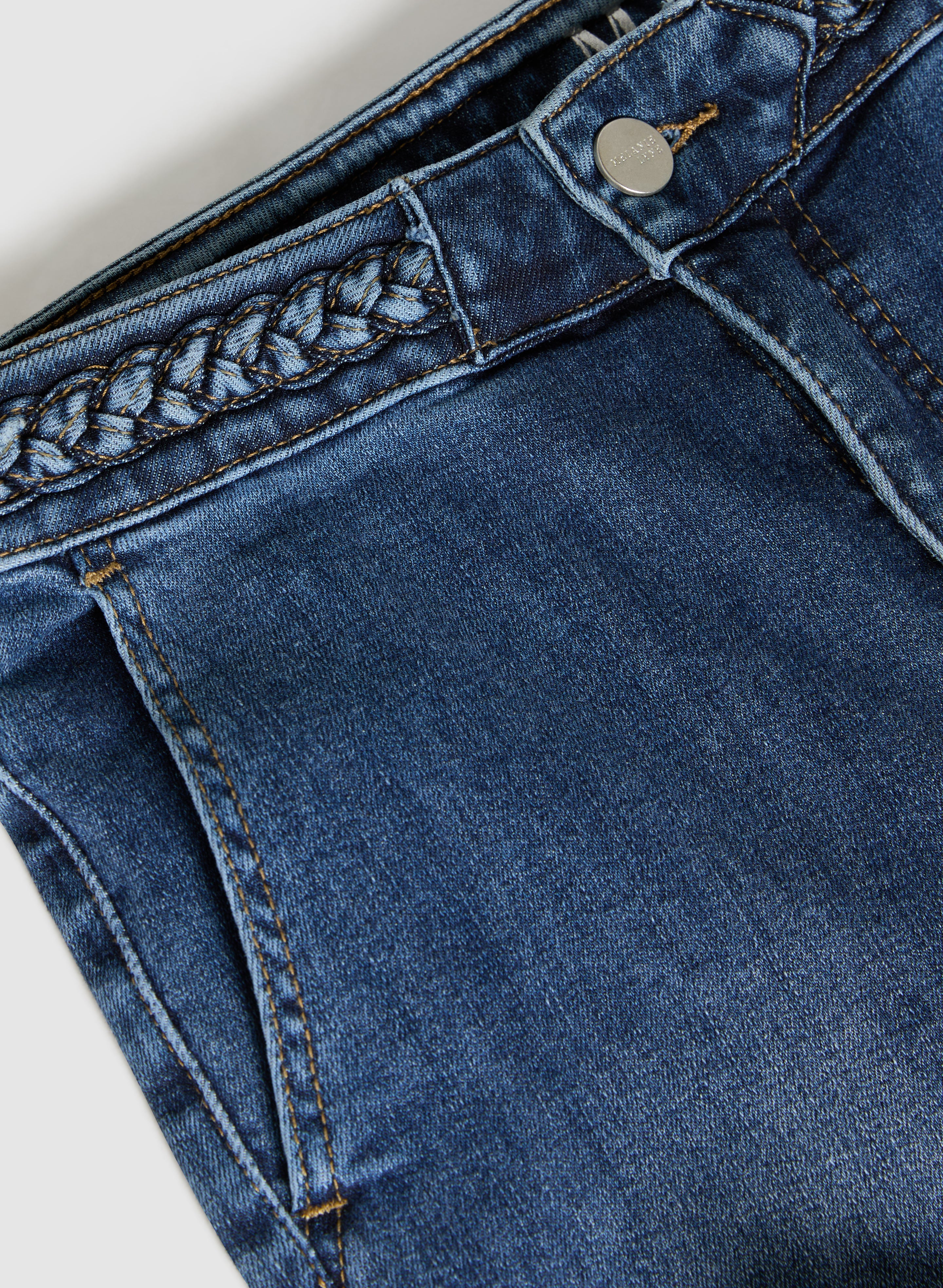 Braided Waist Trim Denim Capris - Image 7