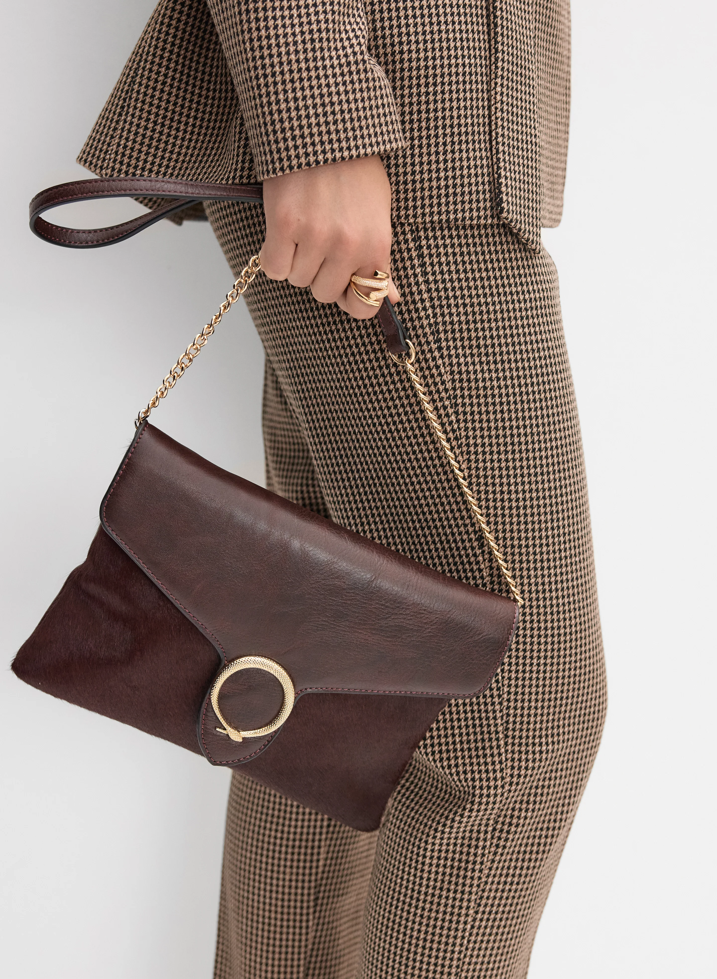 Chain Strap Envelope Clutch - Image 4