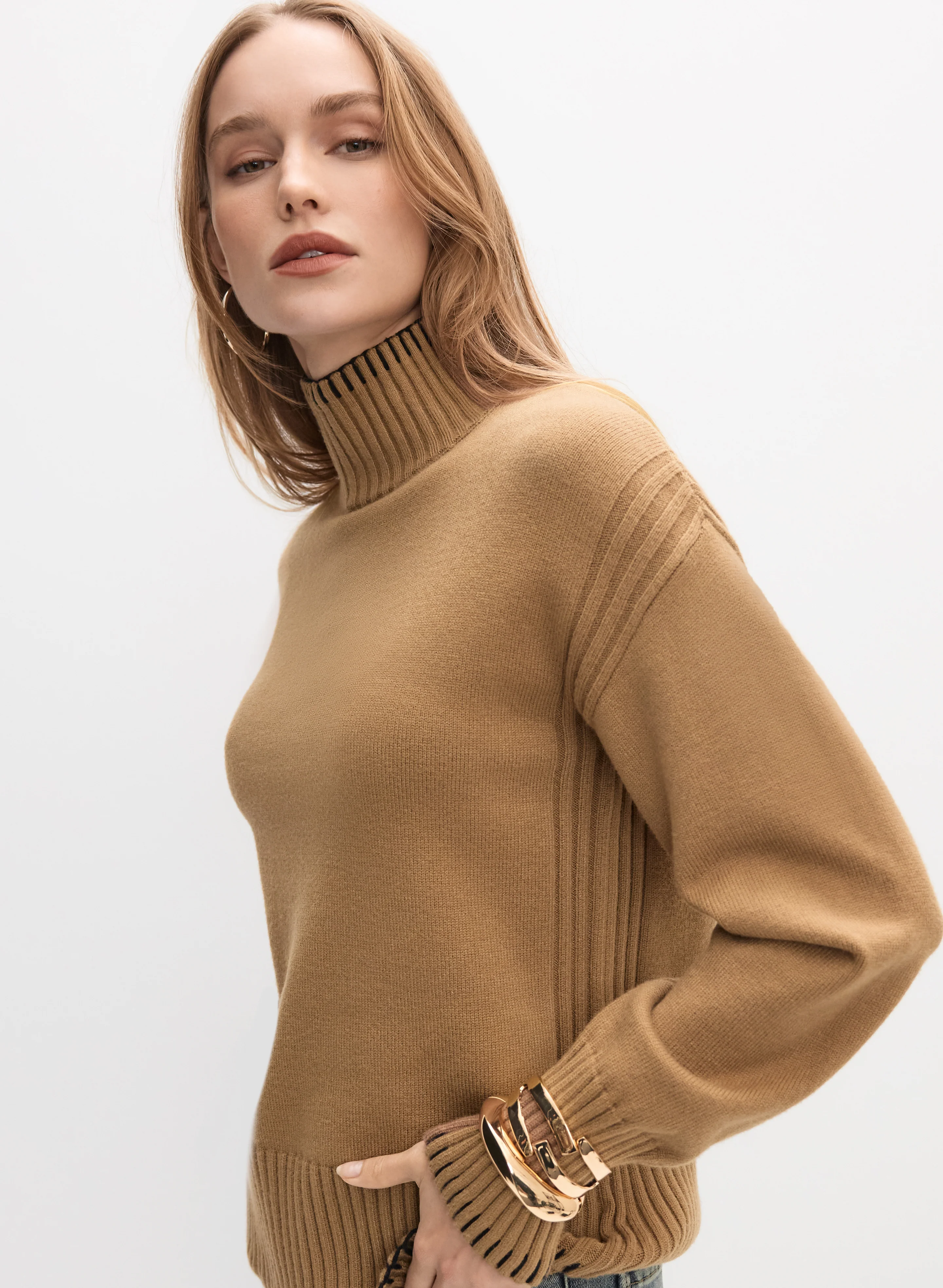 Contrast Stitch Sweater - Image 5