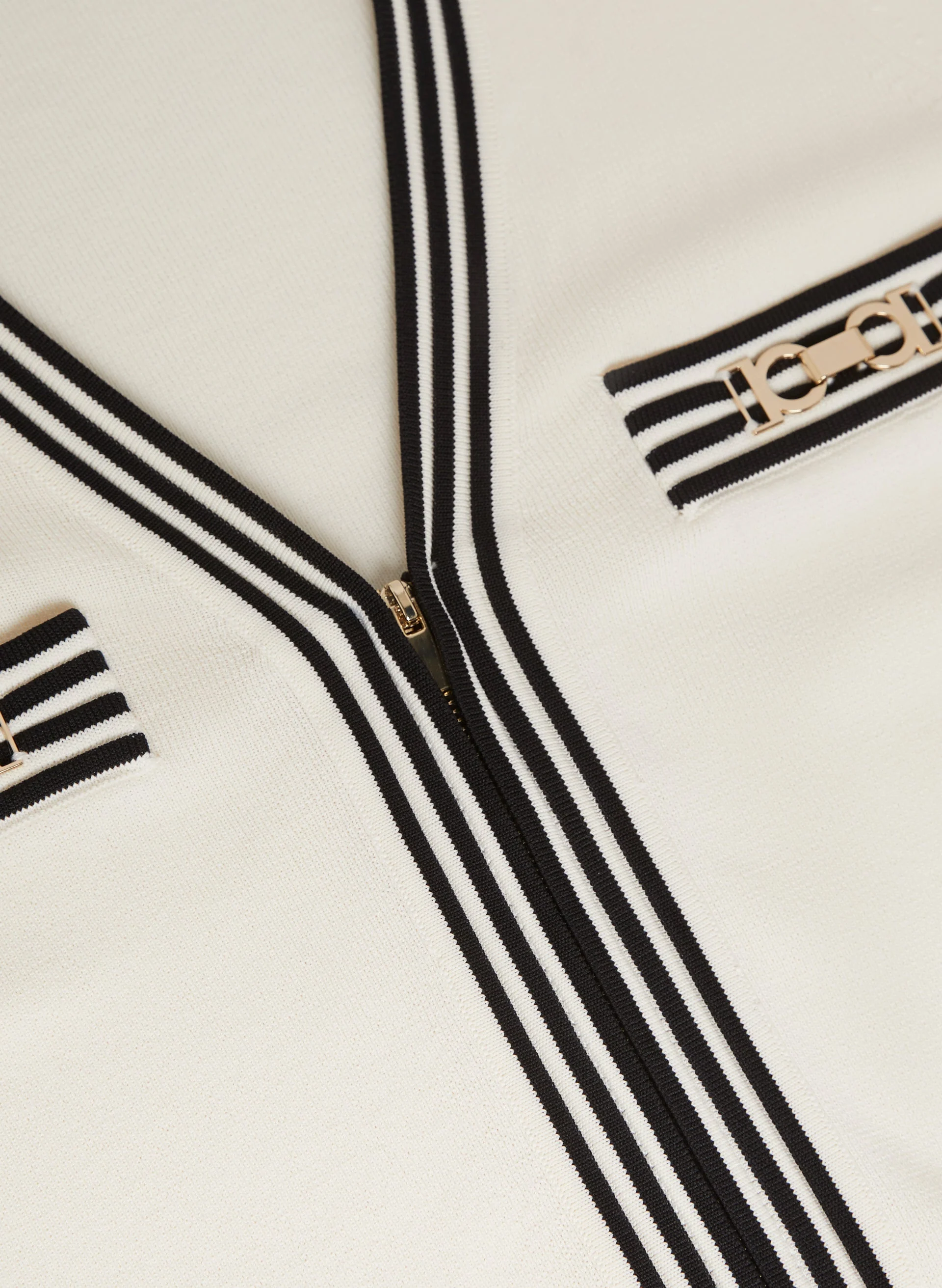 Contrast Trim Knit Cardigan - Image 7