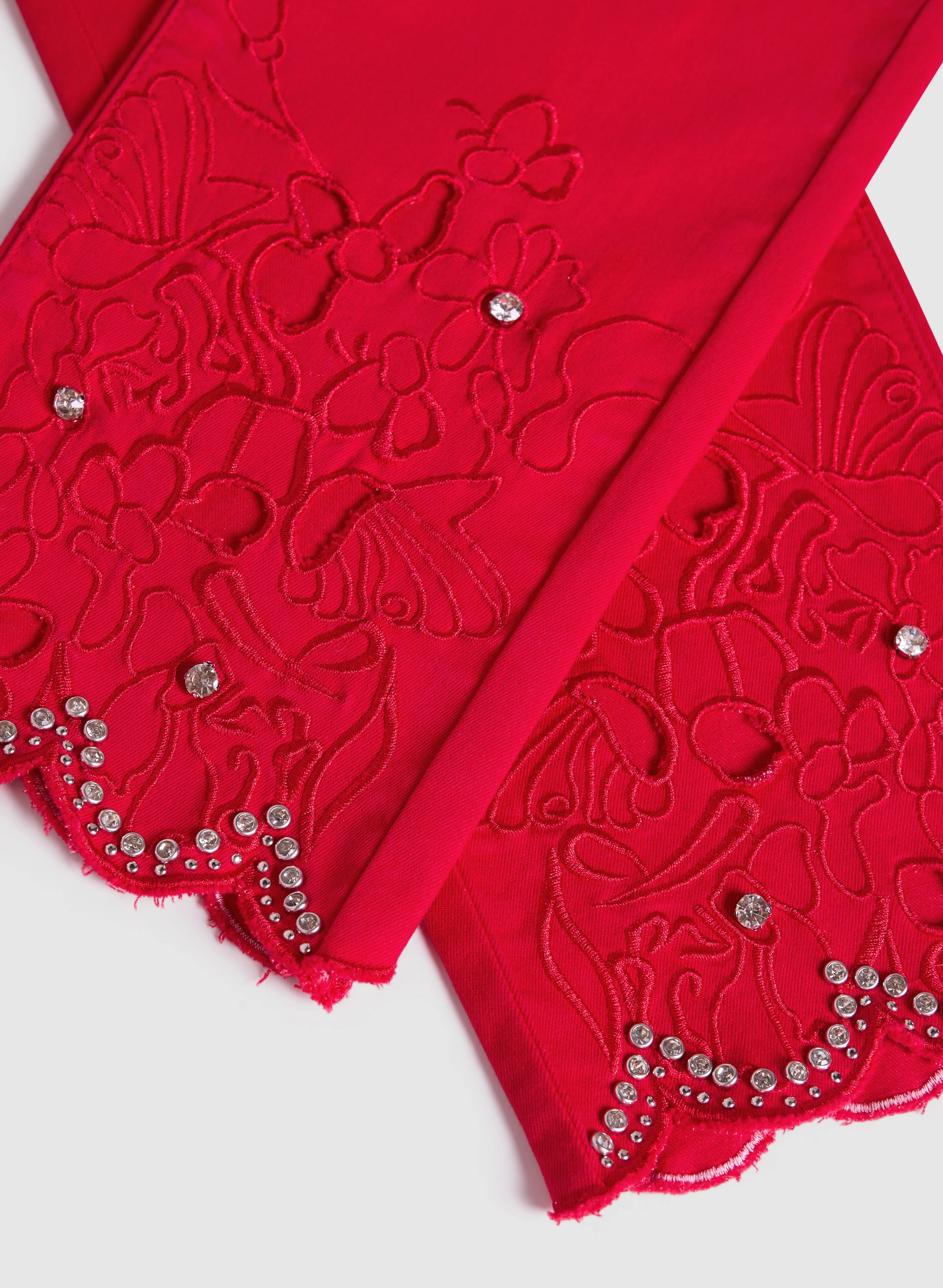 Embellished Cutout Hem Jeans - Image 7