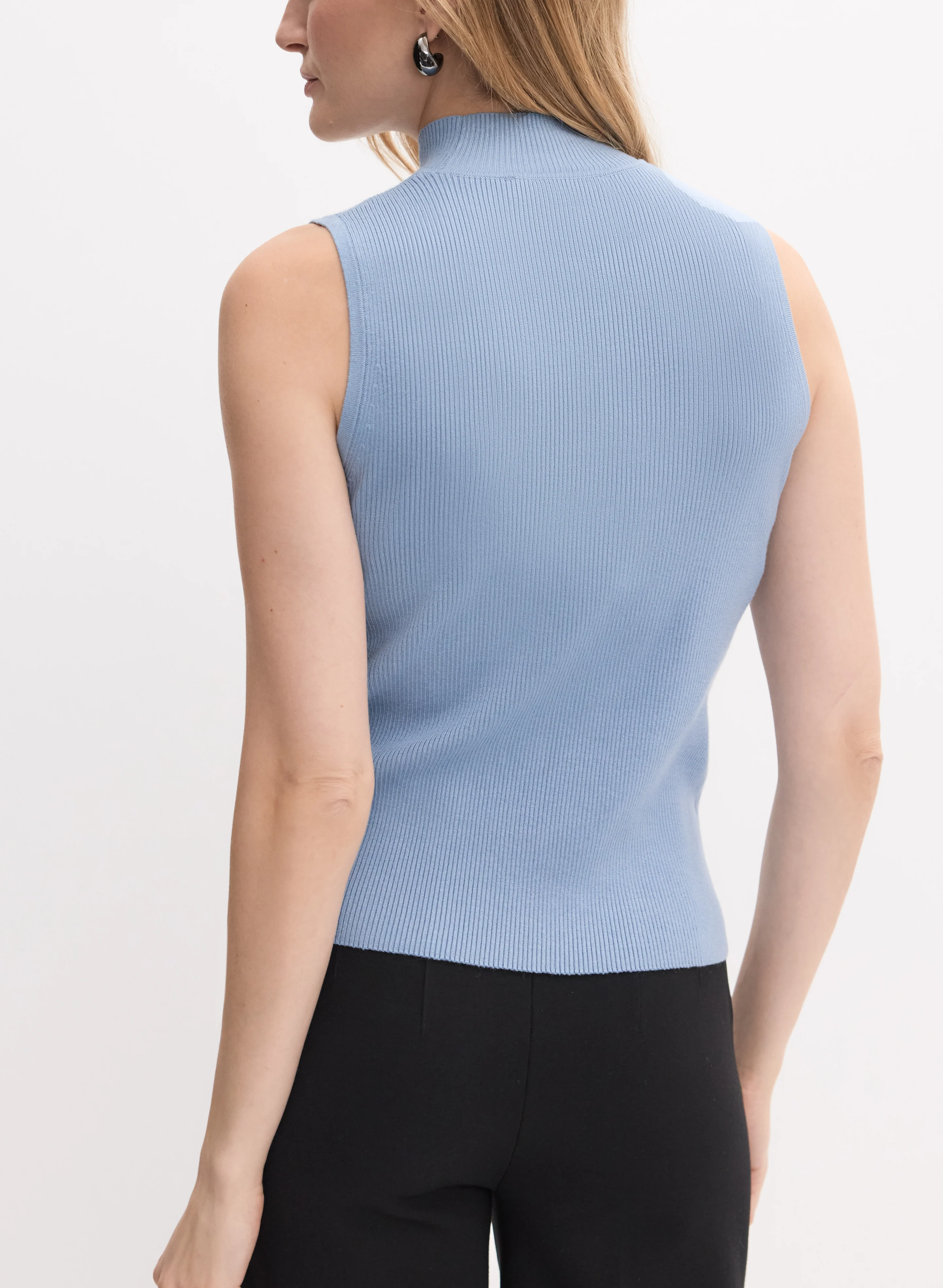 Essential Mock Neck Tank Top - Image 4
