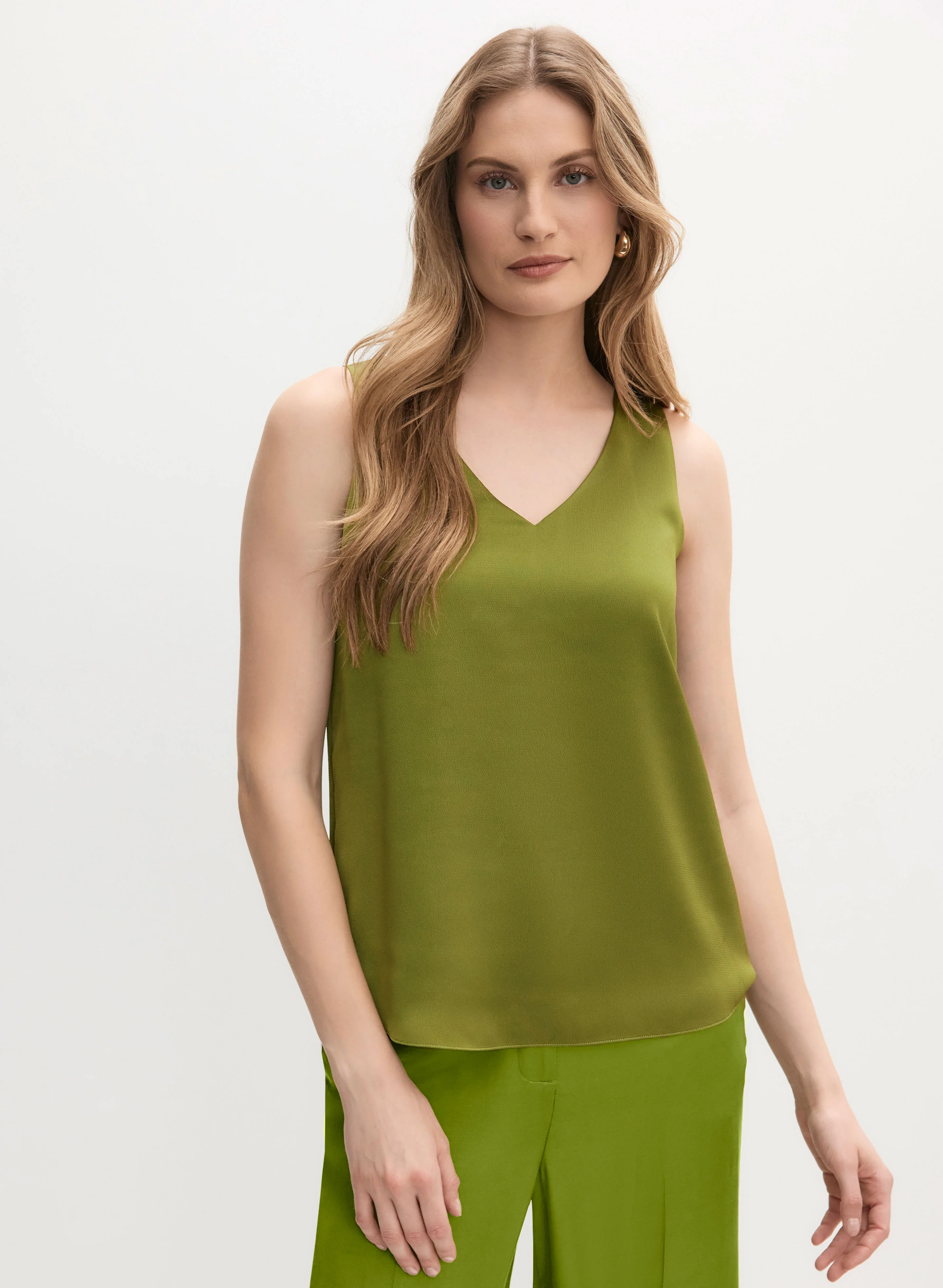 Essential V-Neck Satin Tank Top - Image 5