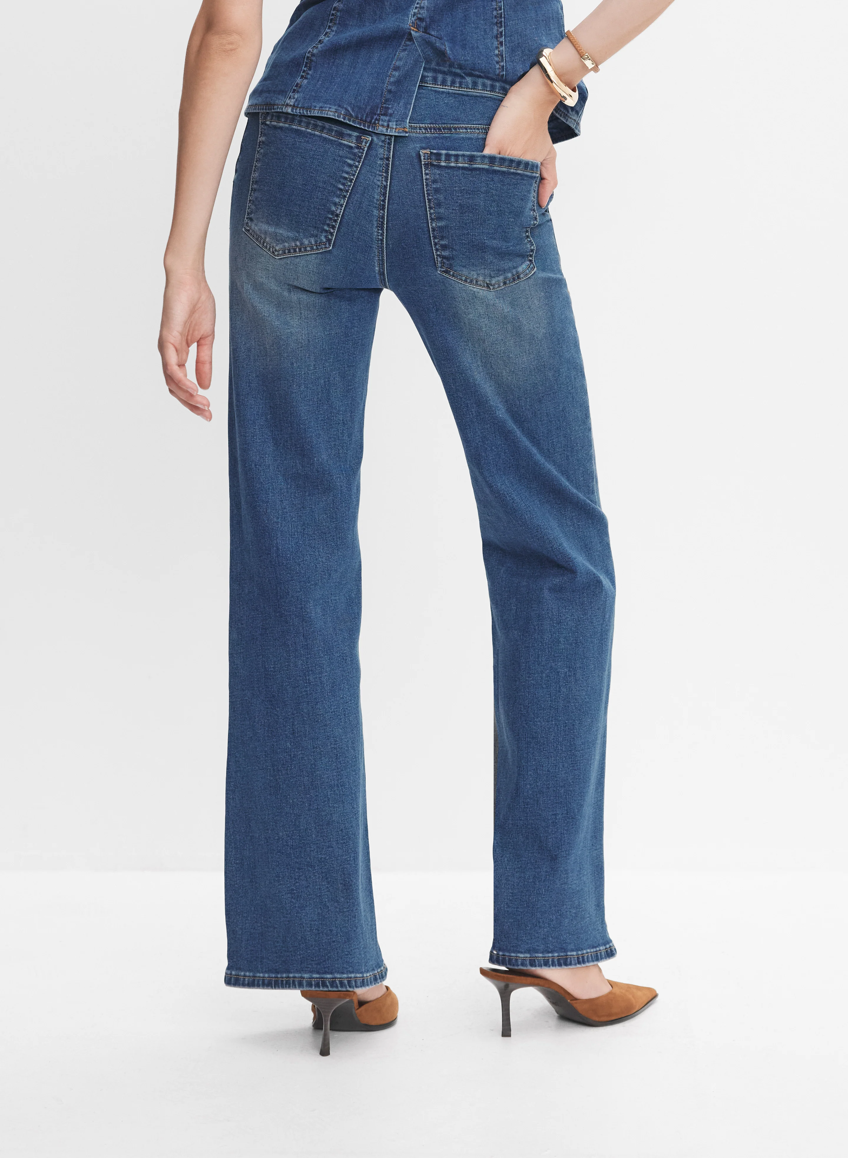 Flare-Leg Jeans - Image 4