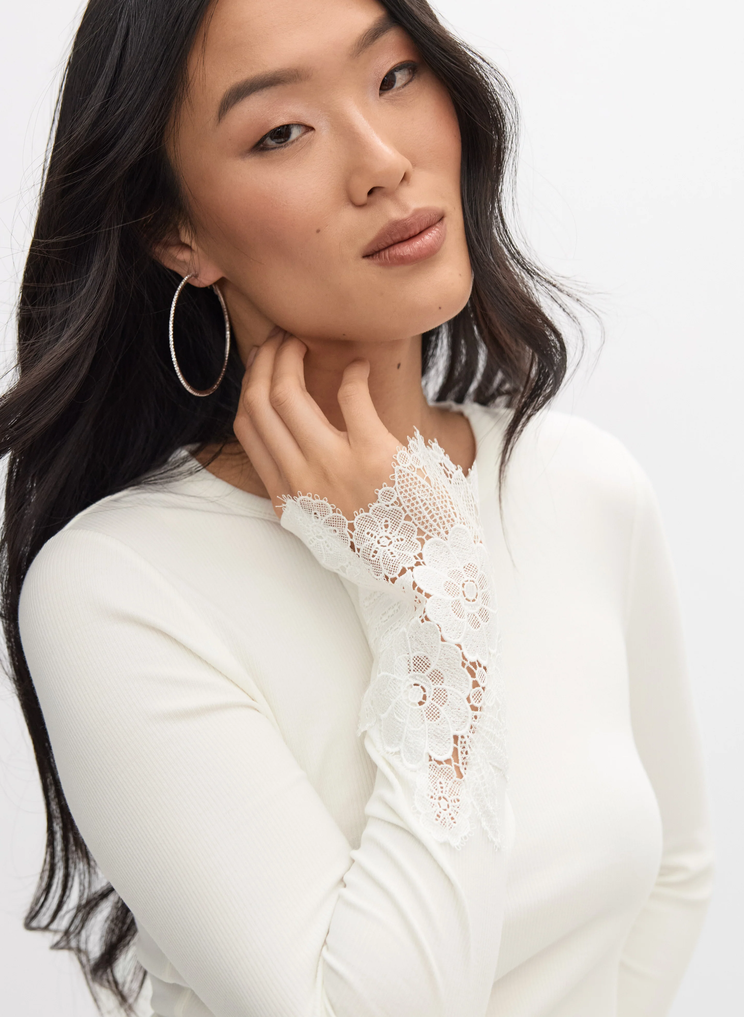 Floral Lace Applique Top - Image 2