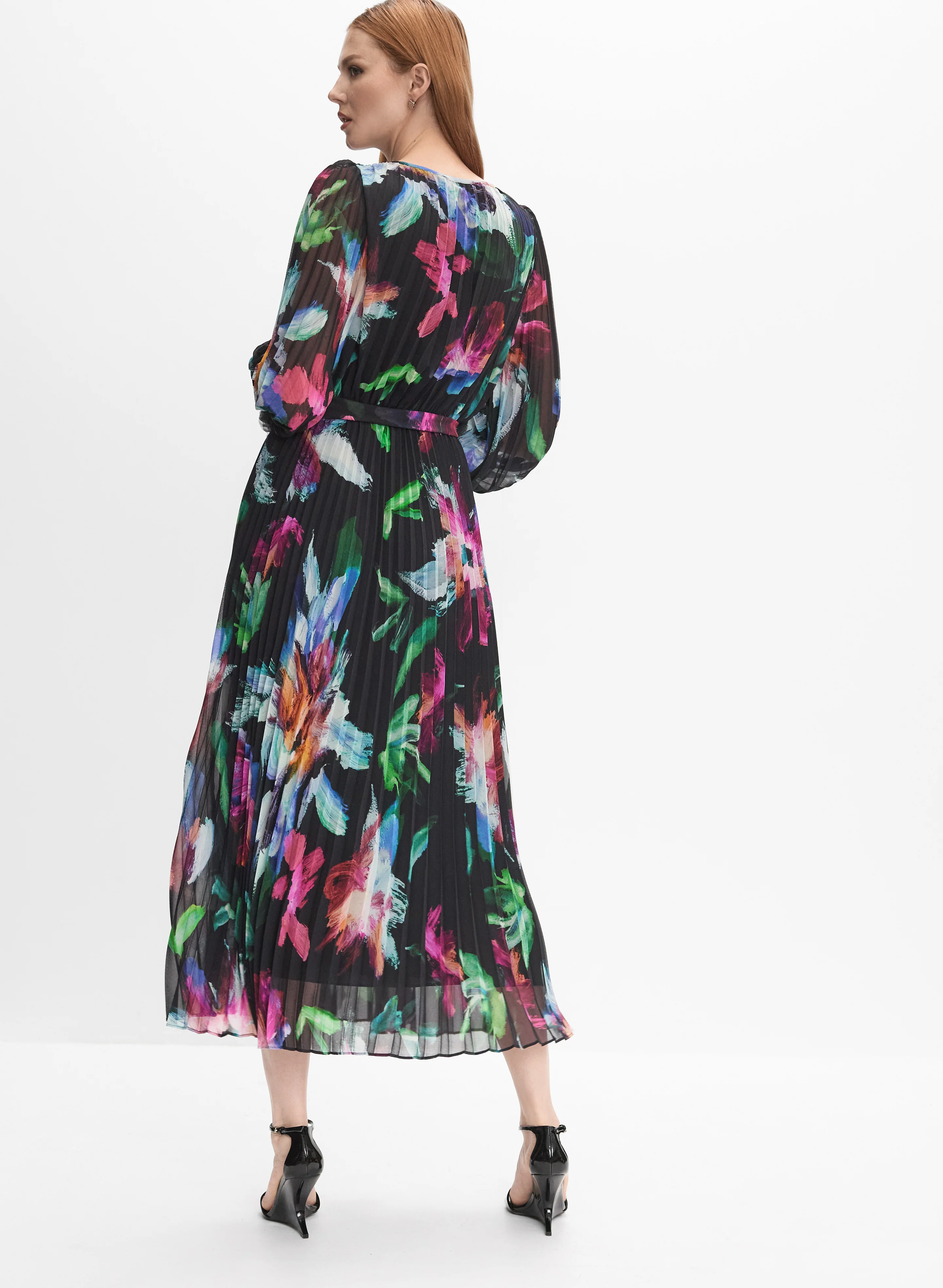 Floral Plissé Dress - Image 4