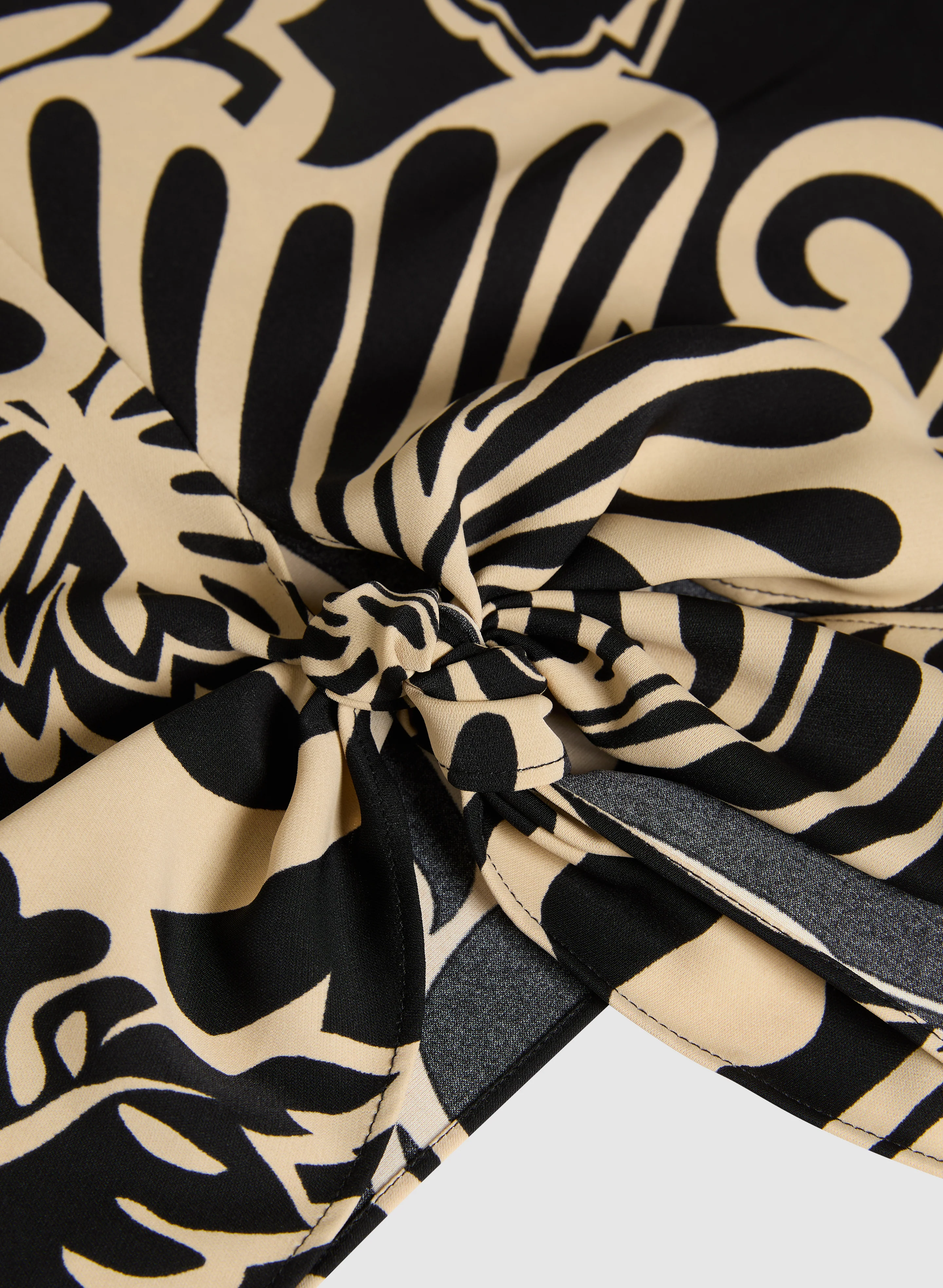 Graphic Floral Tied-Hem Top - Image 5