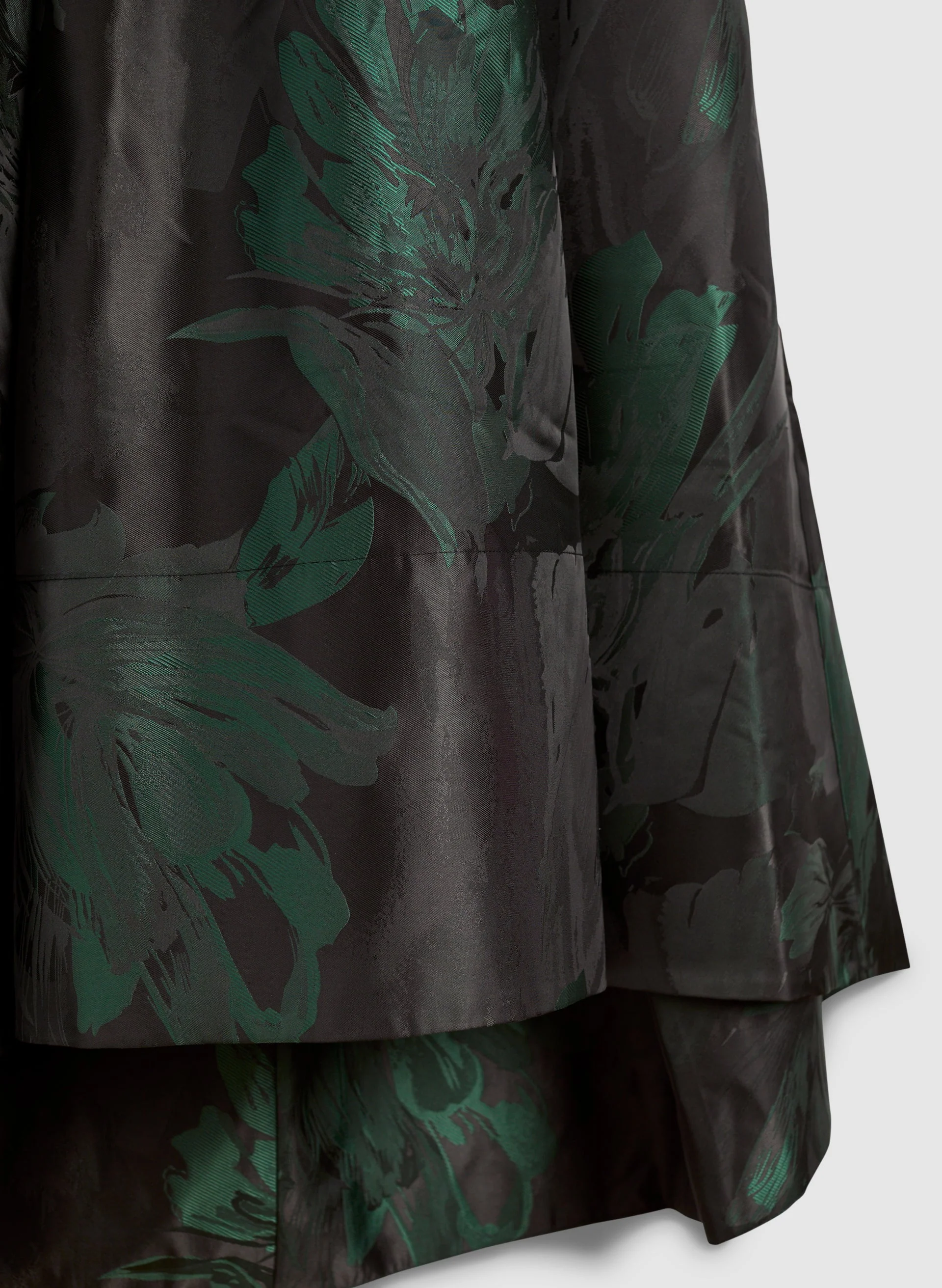 High-Low Floral Motif Midi Skirt - Image 4