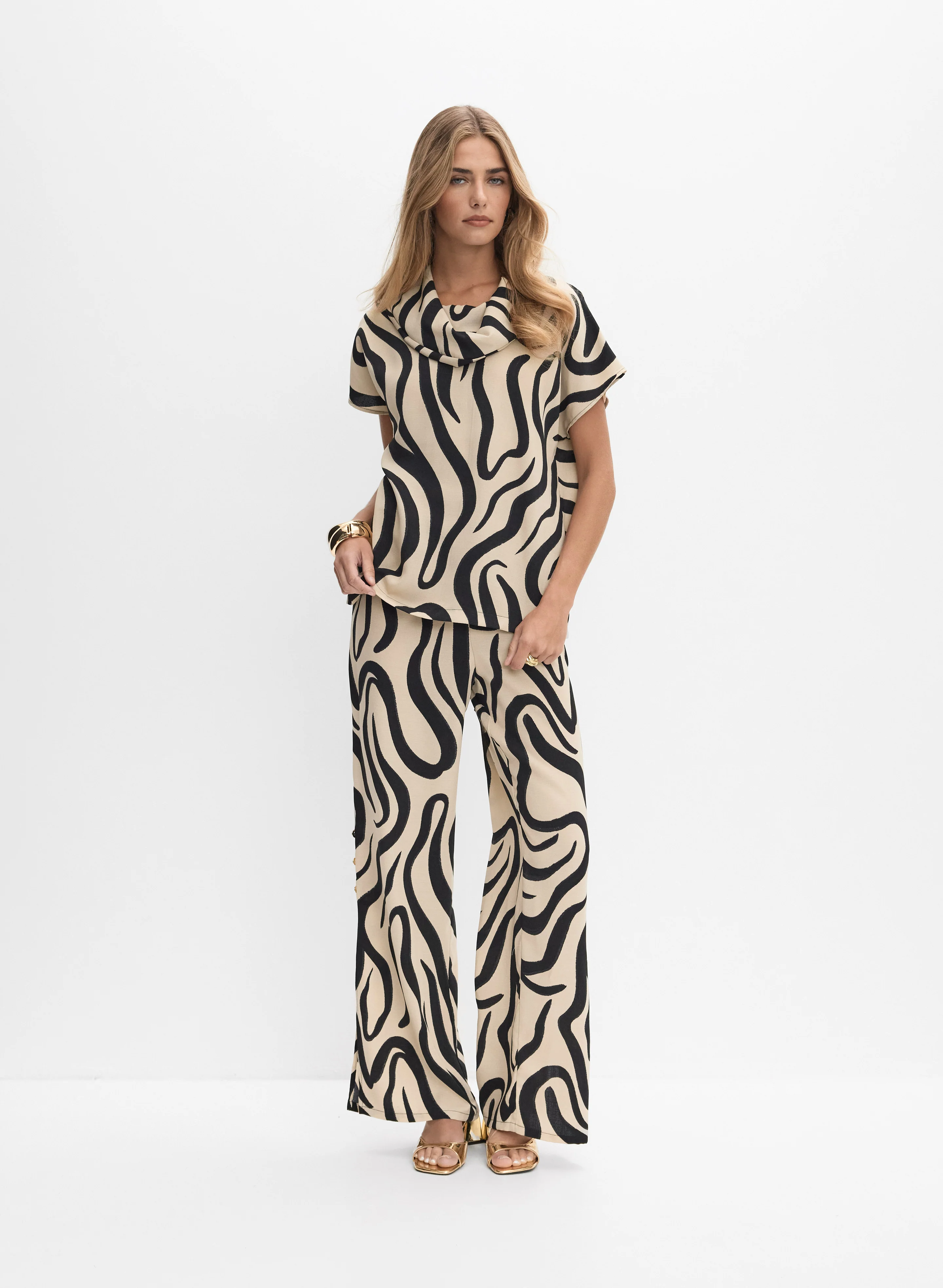 Joseph Ribkoff - Abstract Print Pants - Image 3