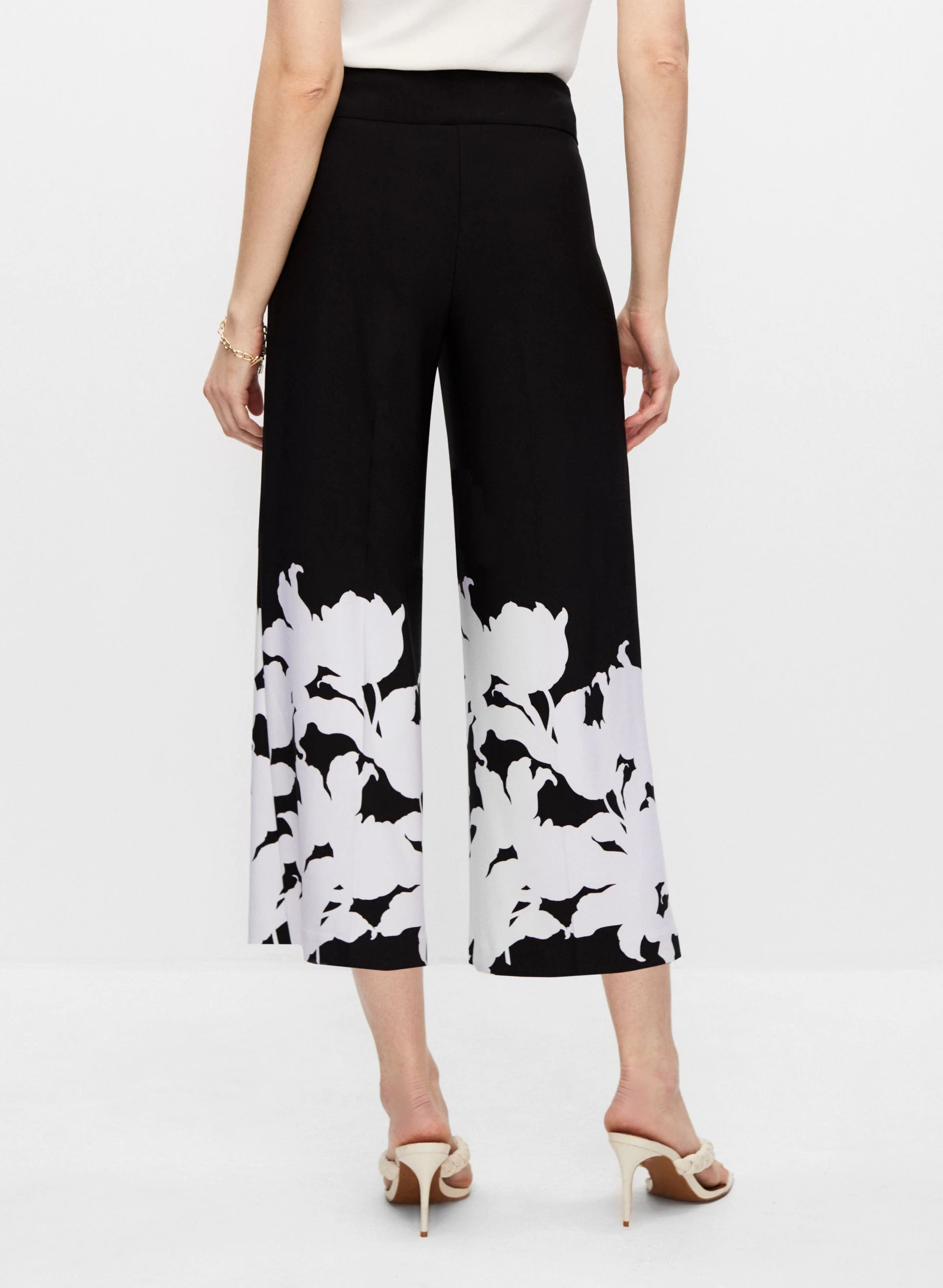 Joseph Ribkoff - Contrast Floral Print Culotte Pants - Image 2