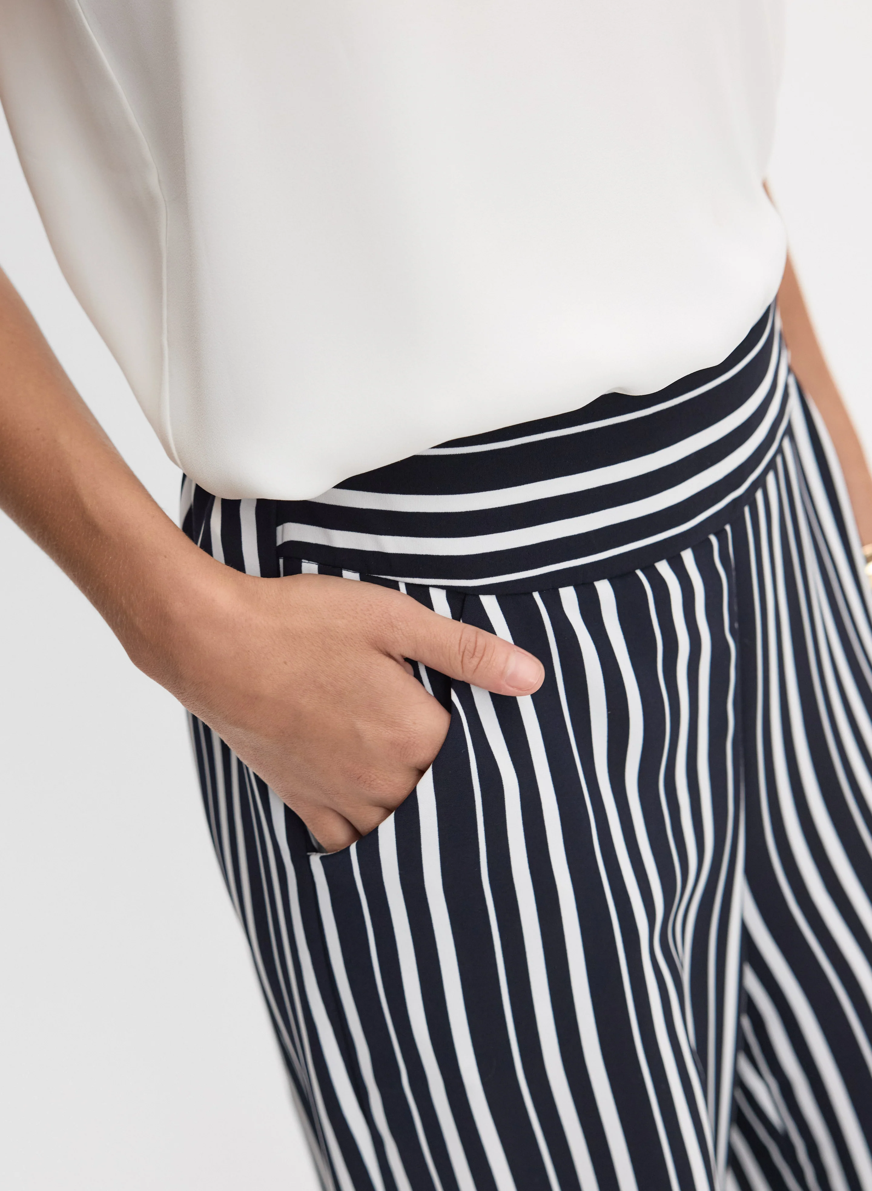 Joseph Ribkoff - Striped Crepe Culottes - Image 4