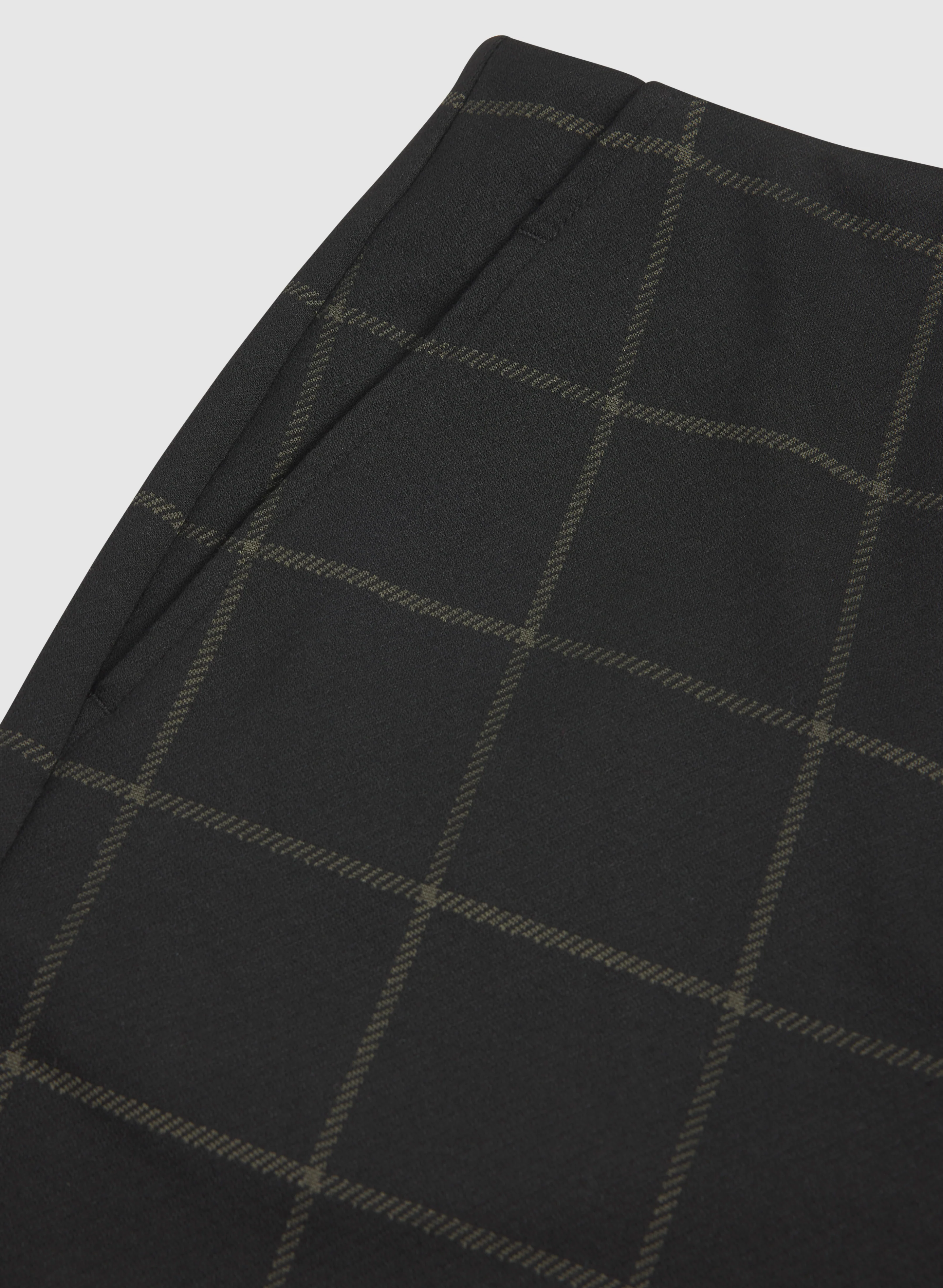 Juliette Check Slim-Leg Pants - Image 7