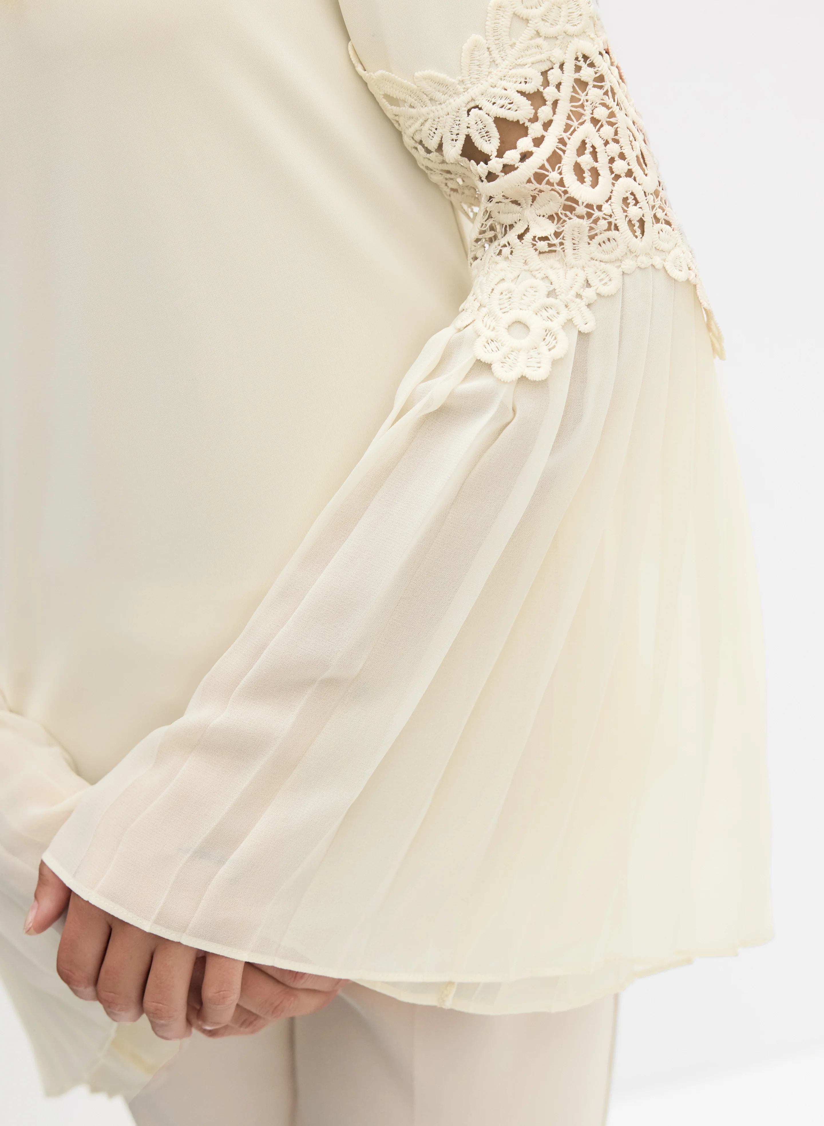 Lace Insert Bell Sleeve Top - Image 8