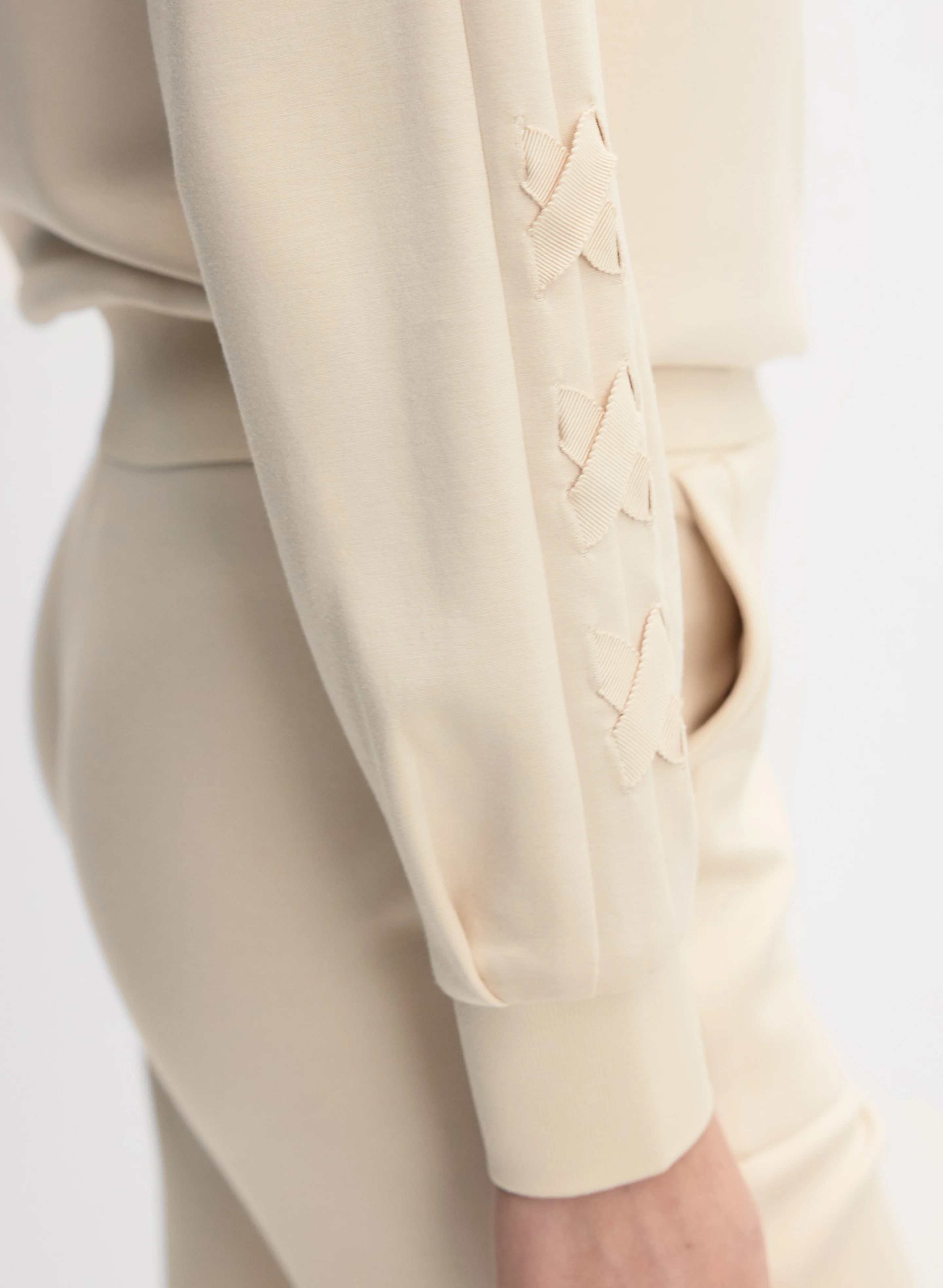 Lace-Up Detail Sweatshirt - Image 5