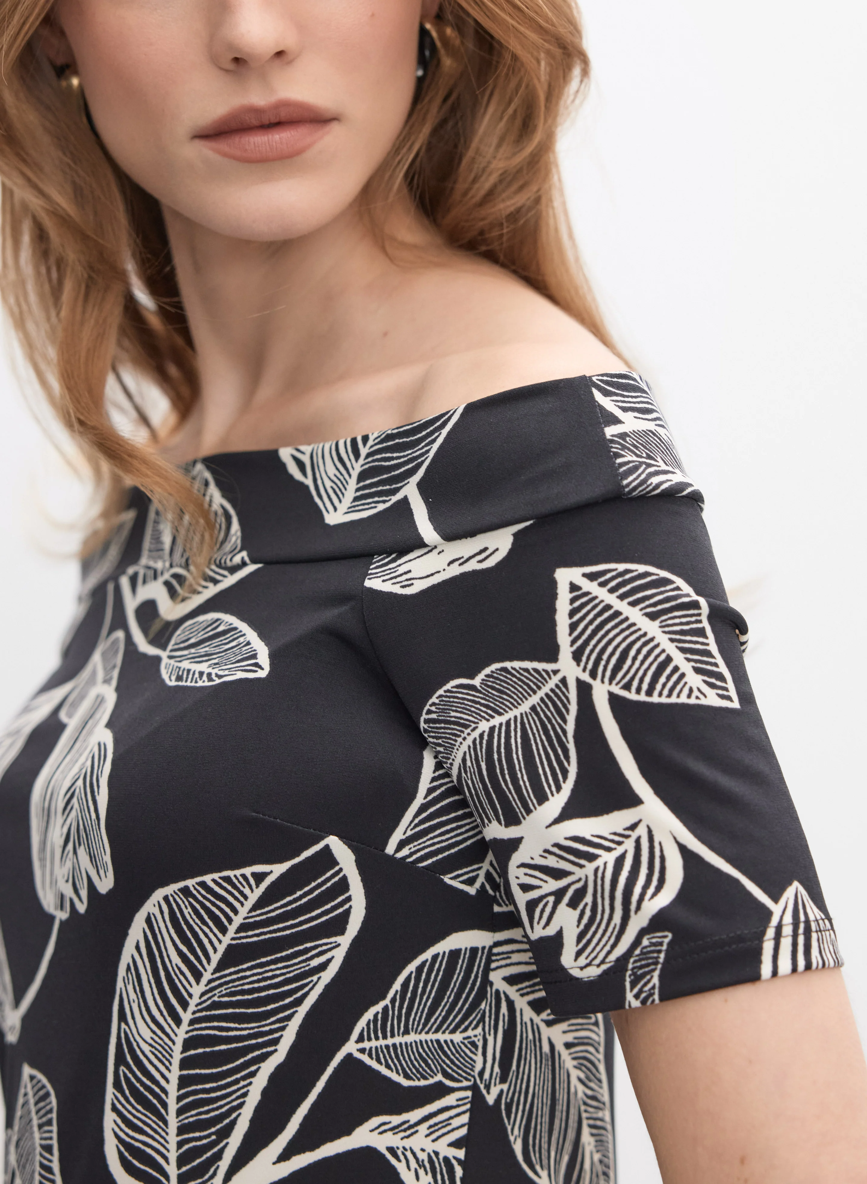 Leaf Print Off-Shoulder Top - Image 2