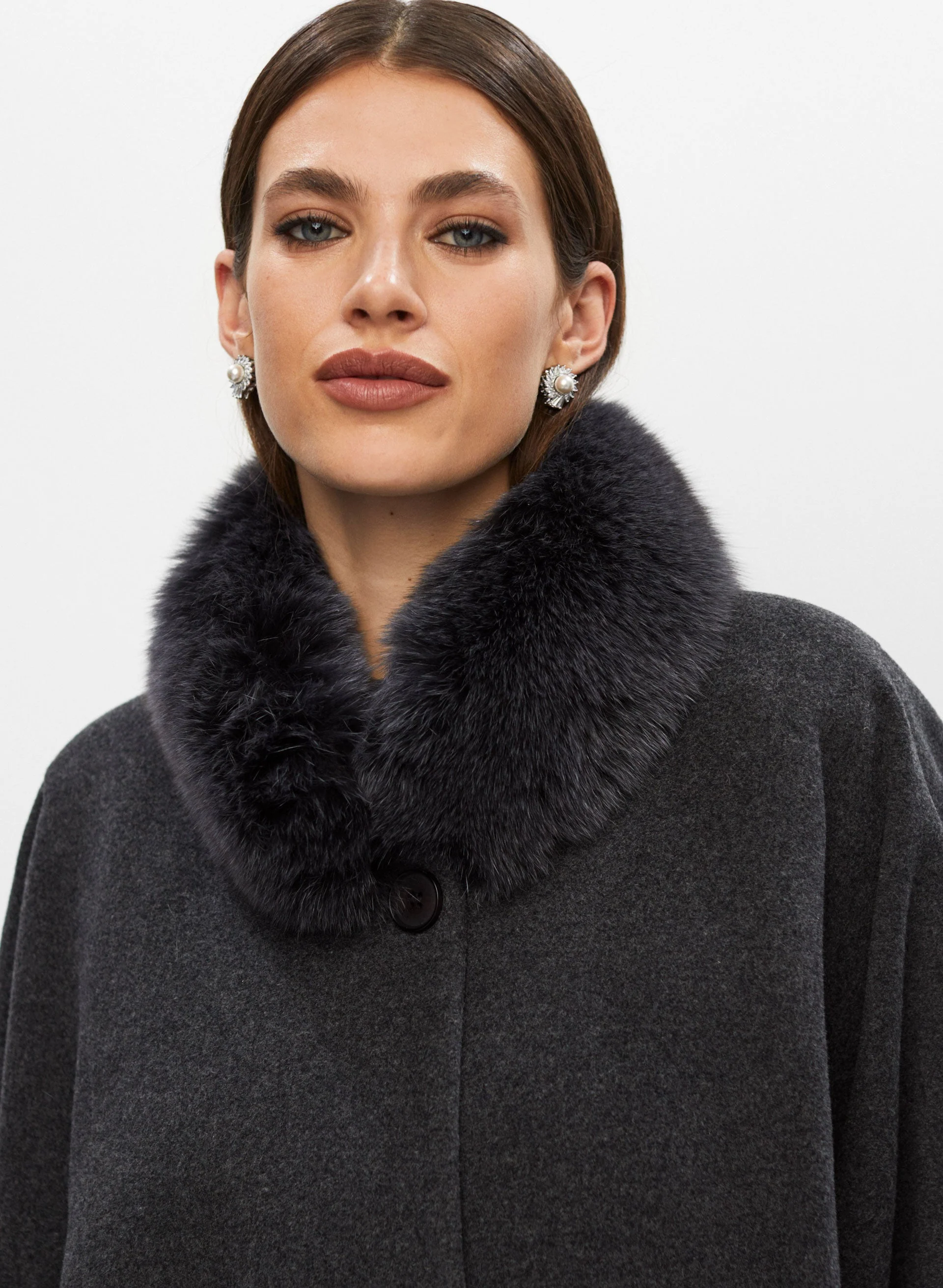 Mallia - Wool & Cashmere Blend Cape - Image 5