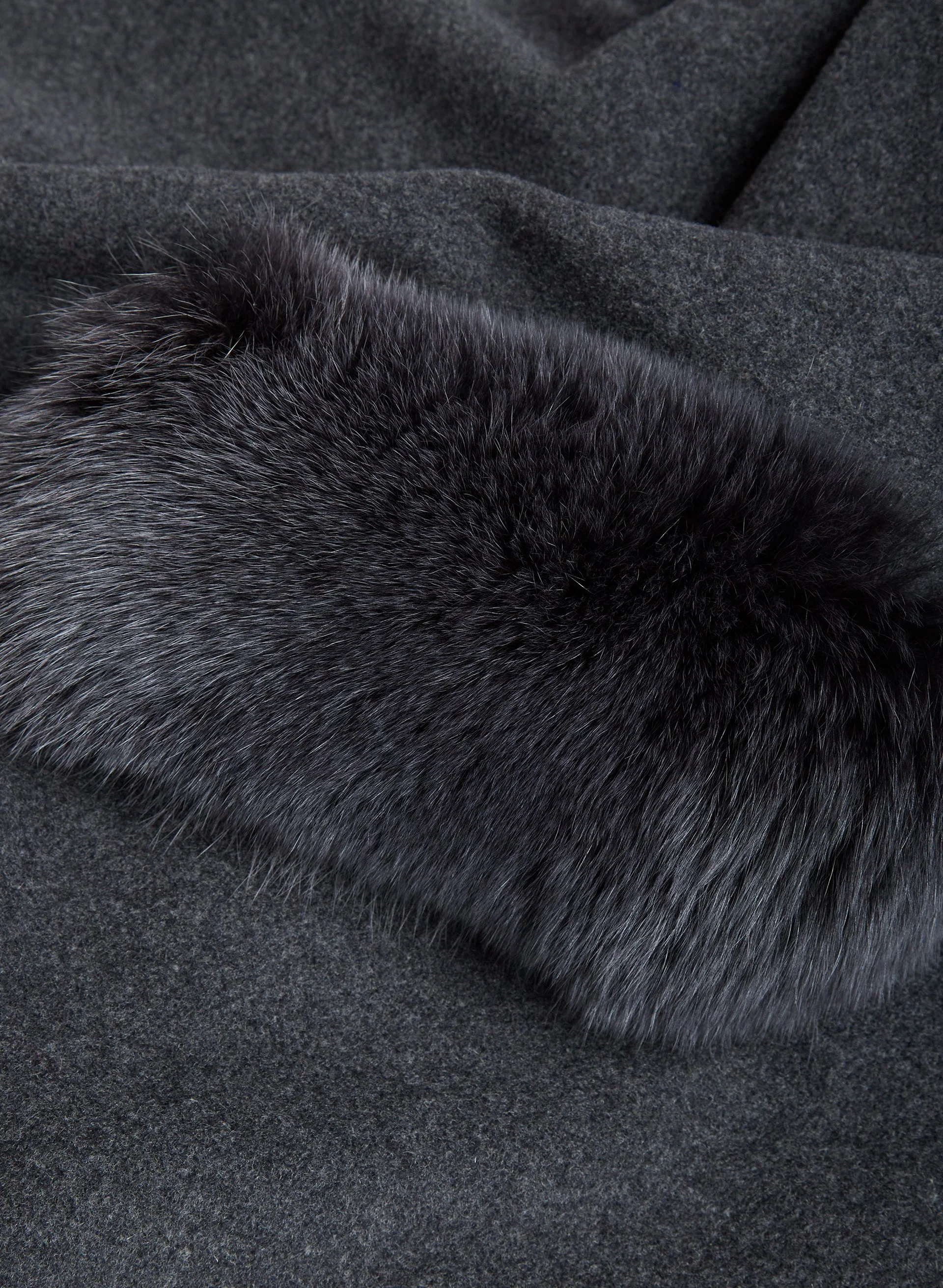 Mallia - Wool & Cashmere Blend Cape - Image 7