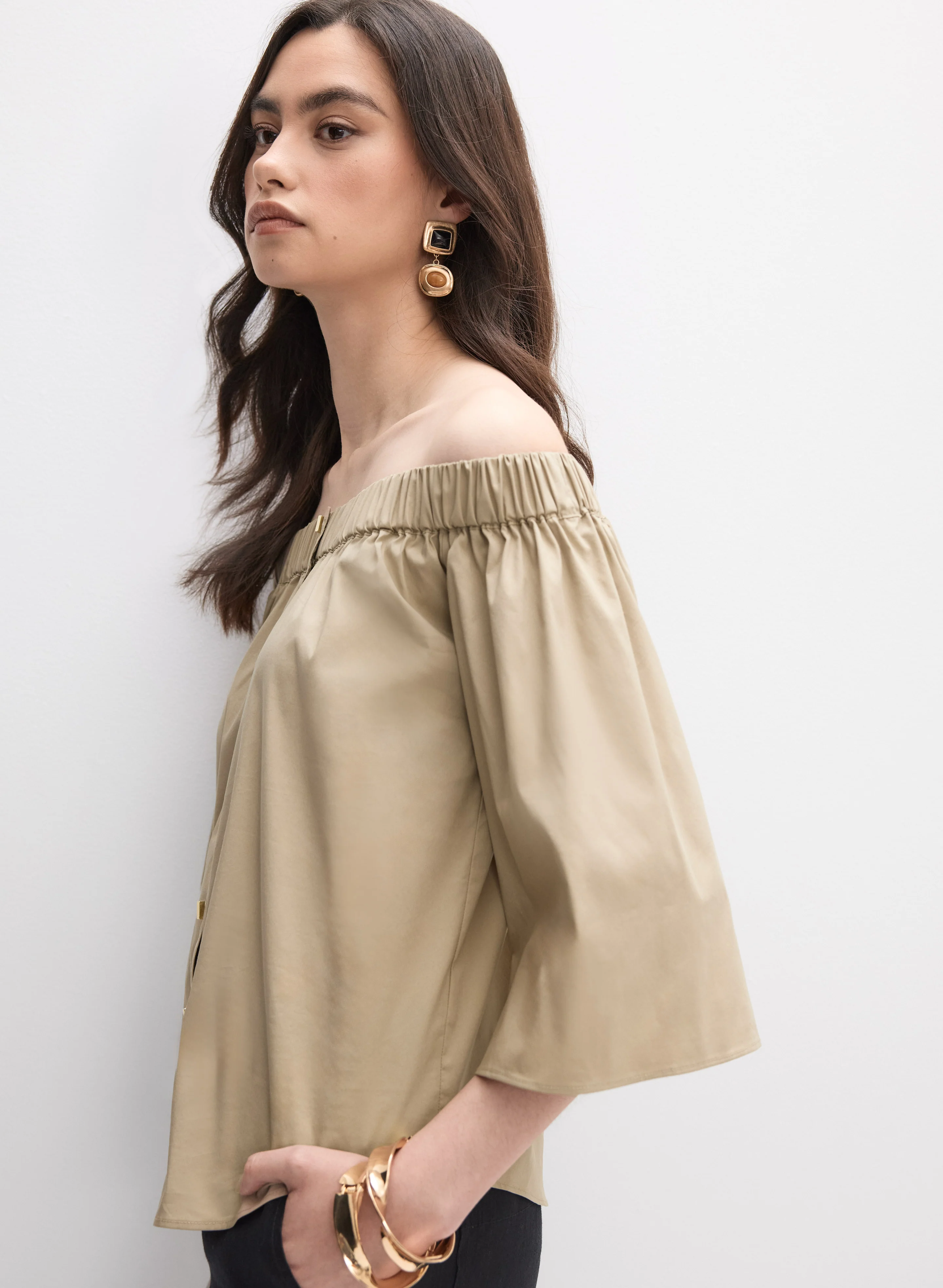 Off-The-Shoulder Blouse - Image 2