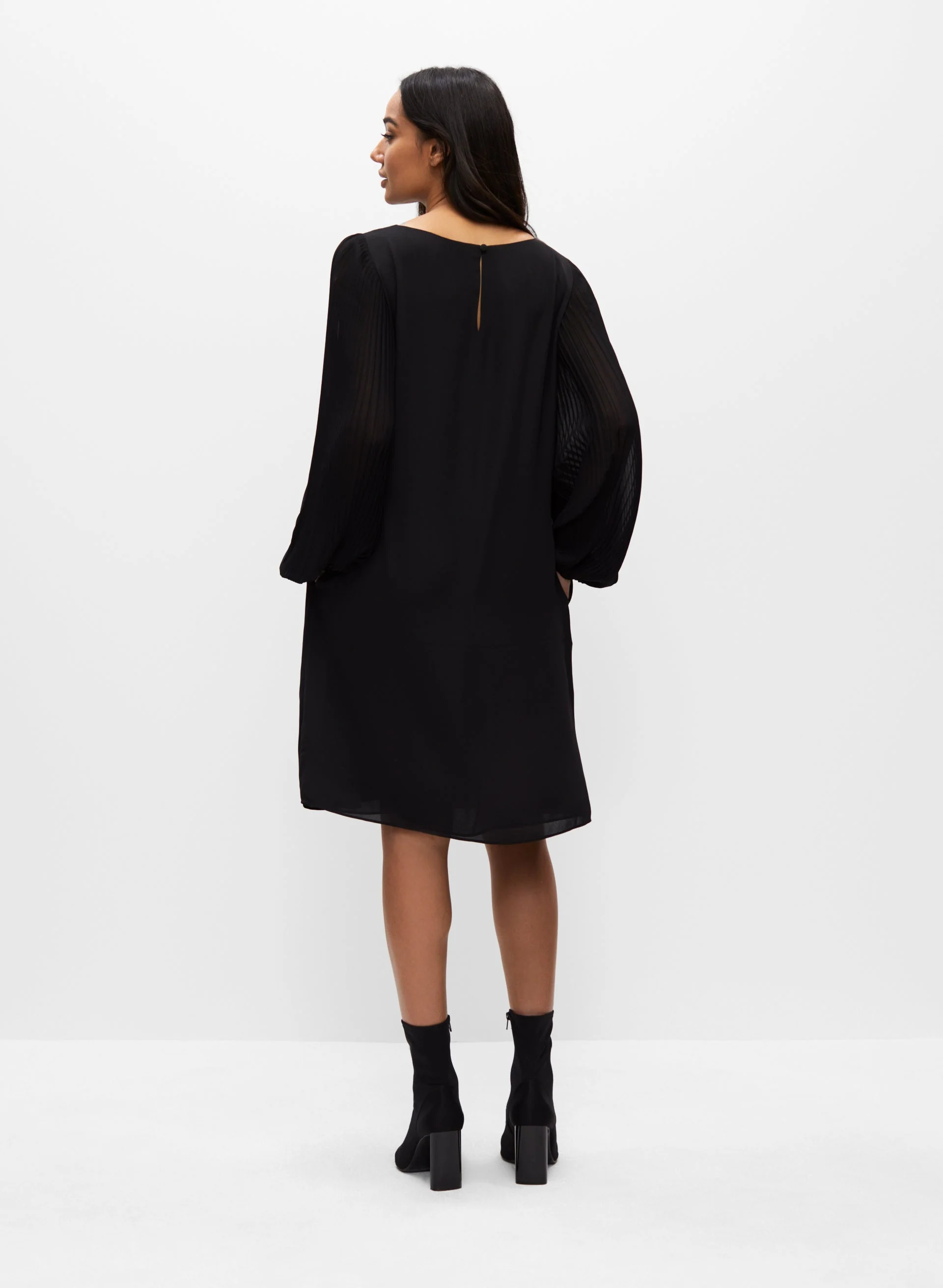 Pleated Balloon Sleeve Chiffon Dress - Image 3
