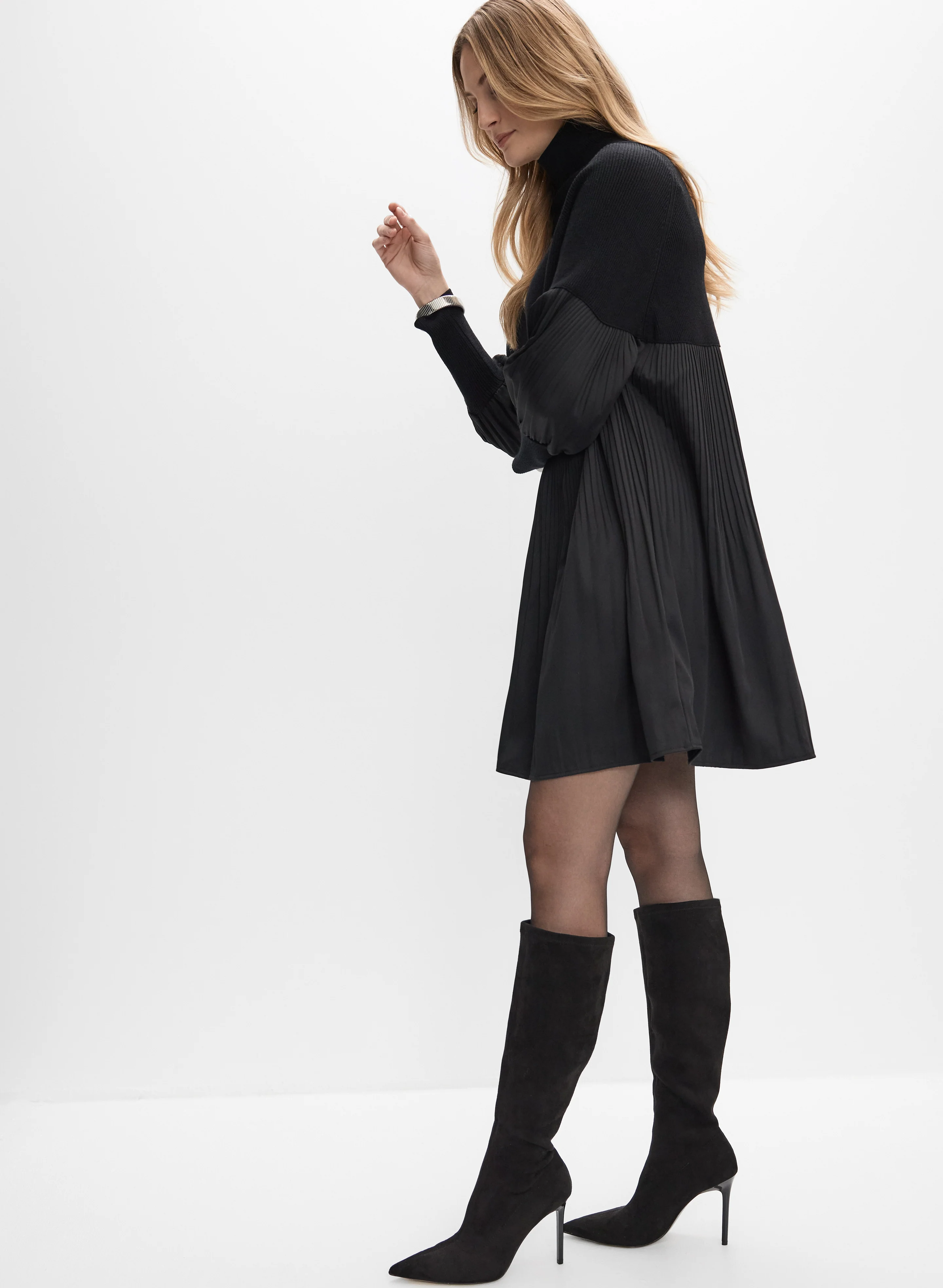 Pleated Detail Dress - Image 3