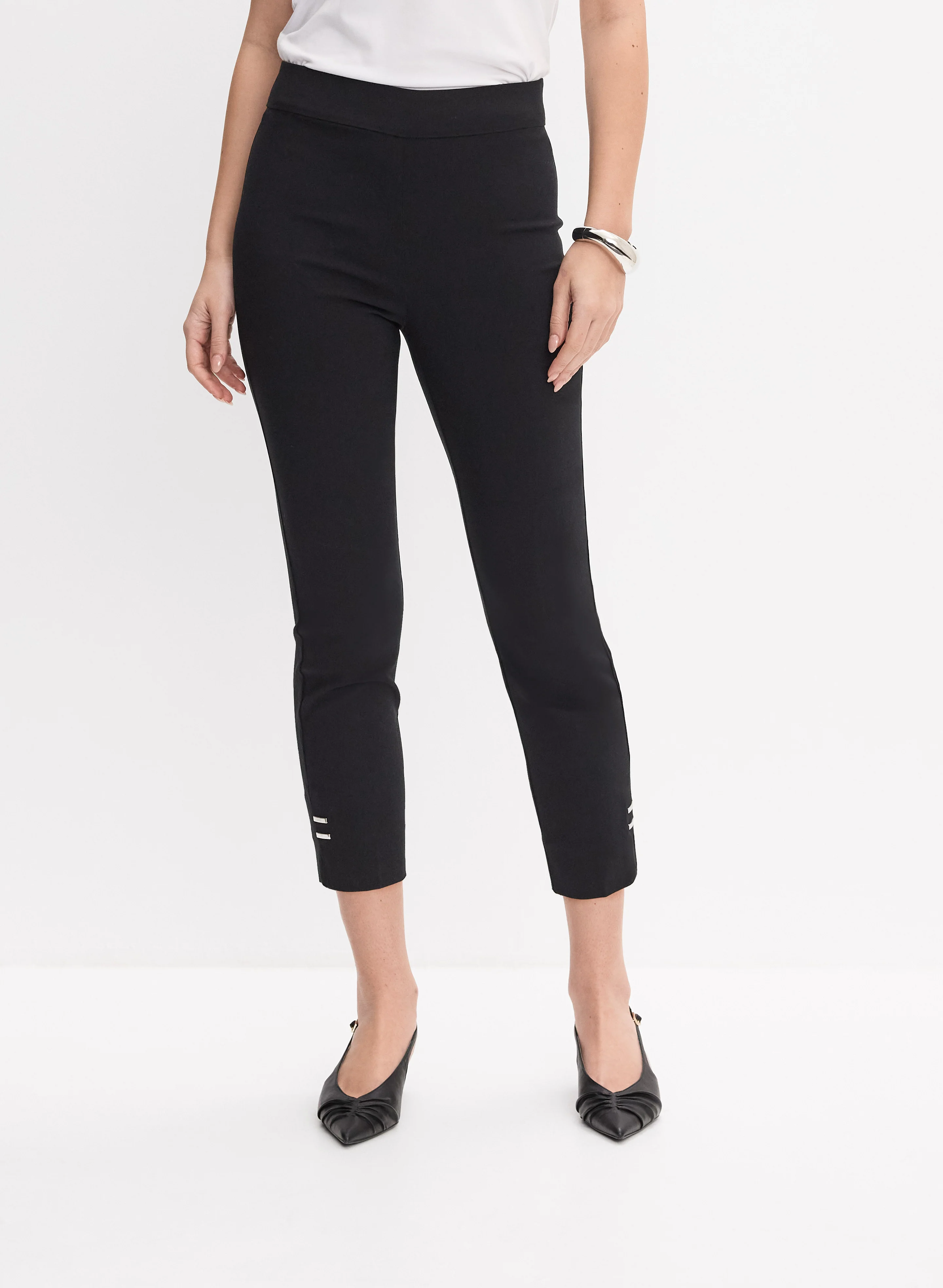 Pull-On Capris