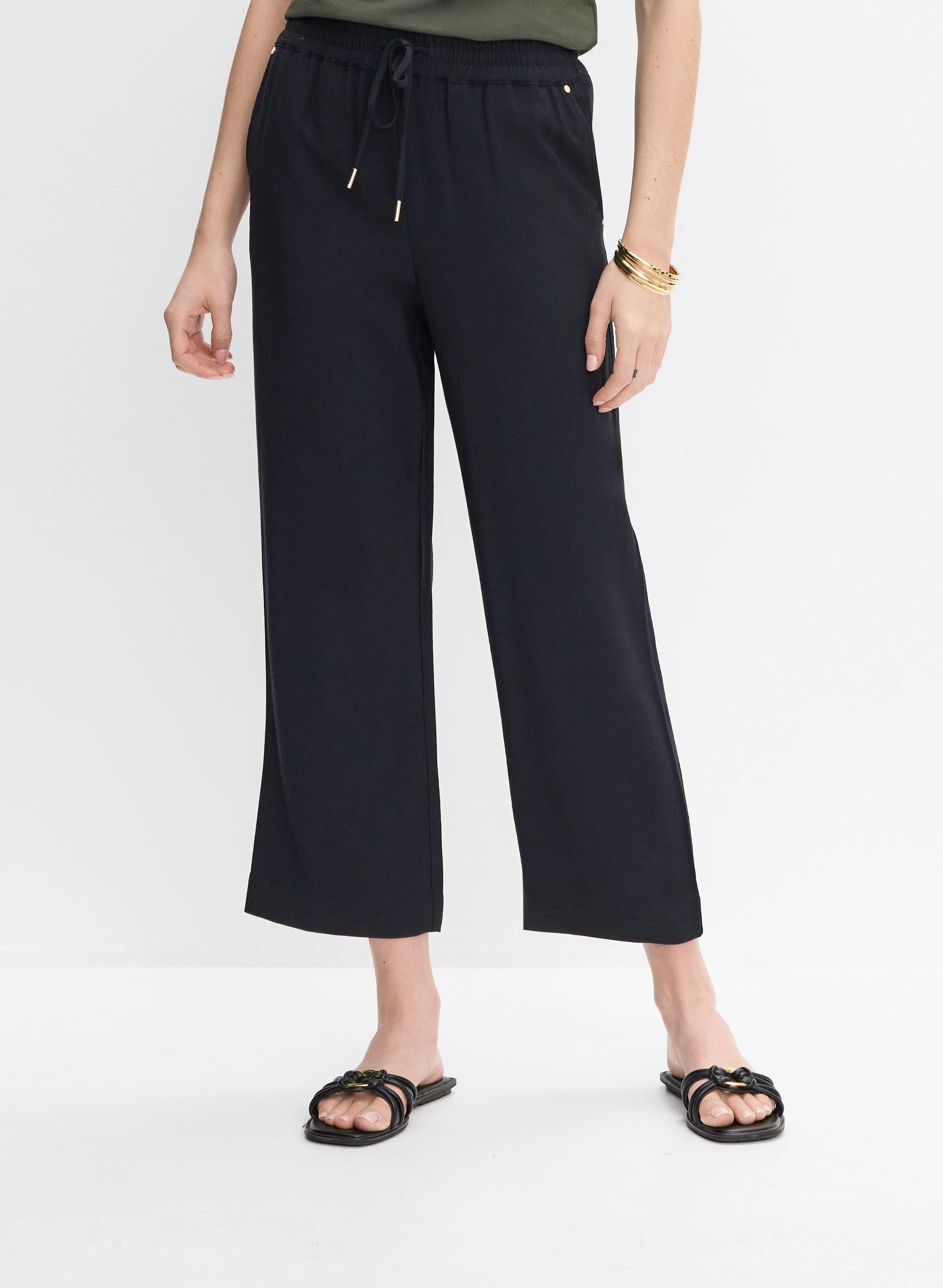 Pull-On Culotte Capris