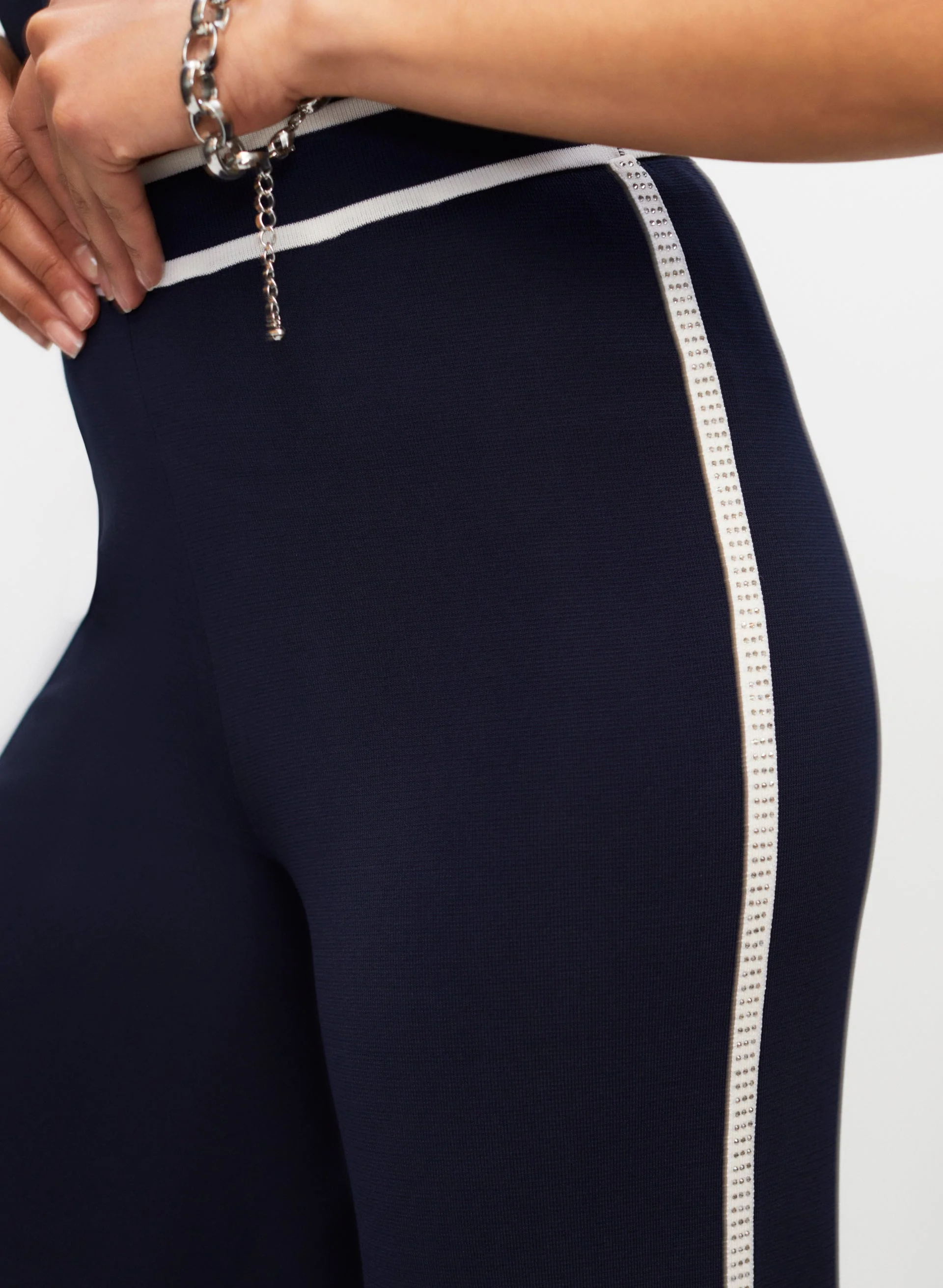 Pull-On Flare Leg Capris - Image 4