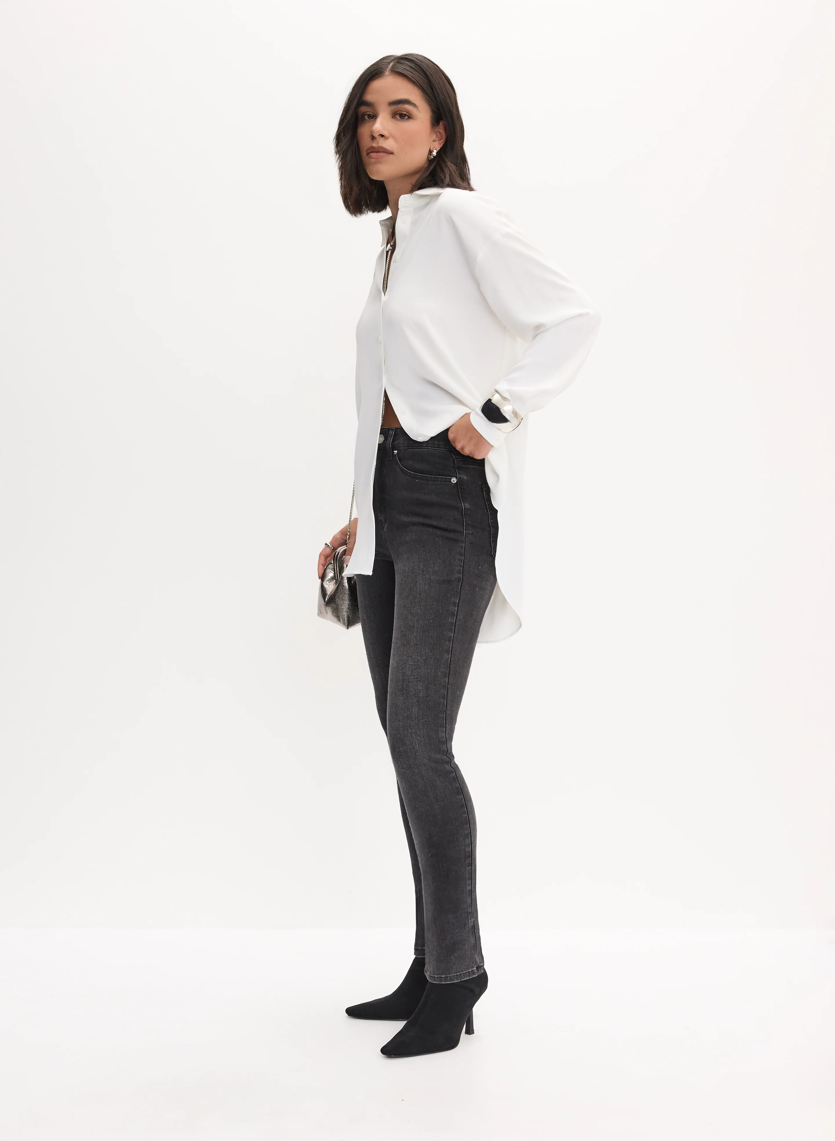 Rhinestone Detail Slim Leg Jeans - Image 5