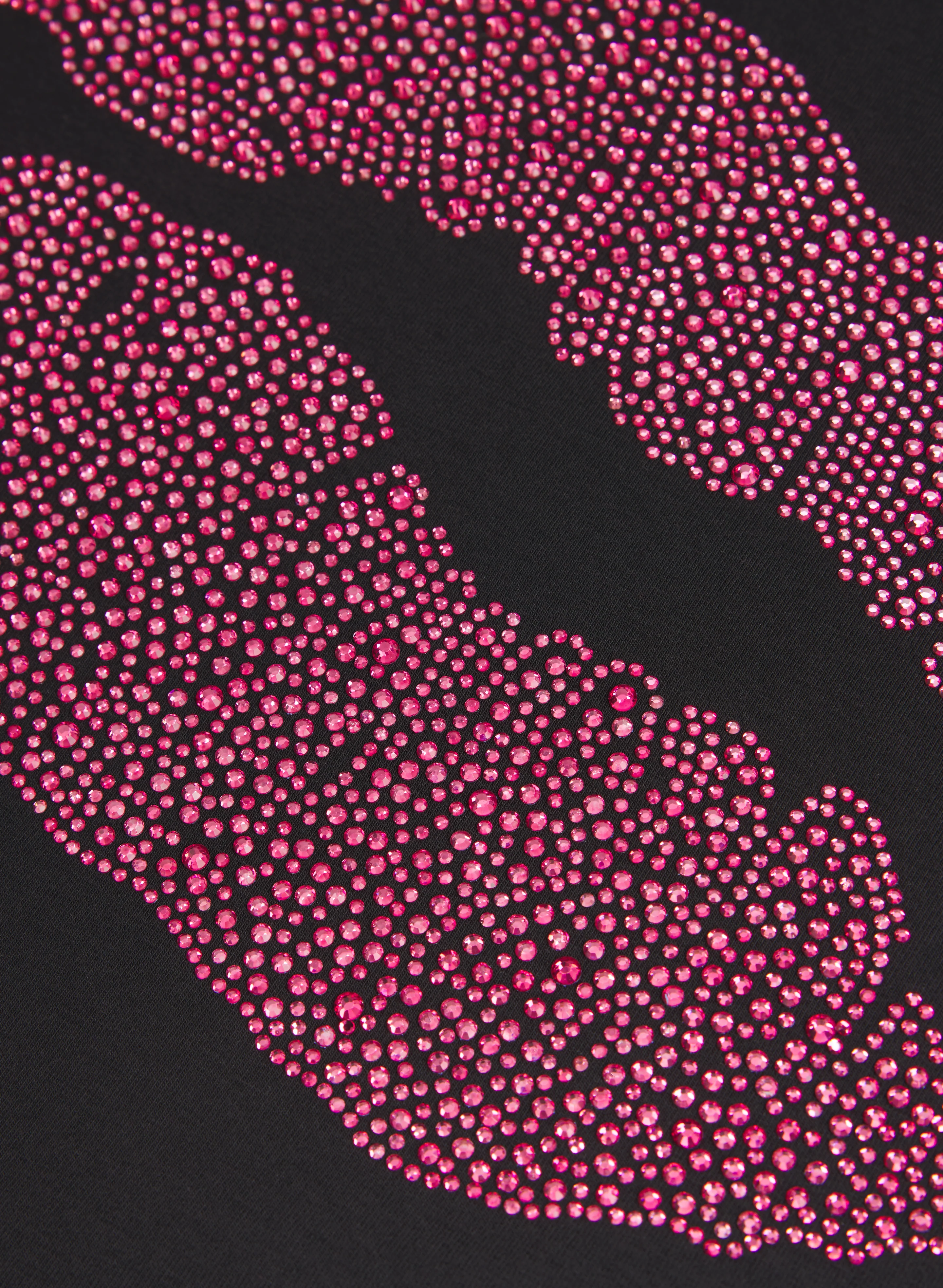 Rhinestone Lips T-Shirt - Image 7