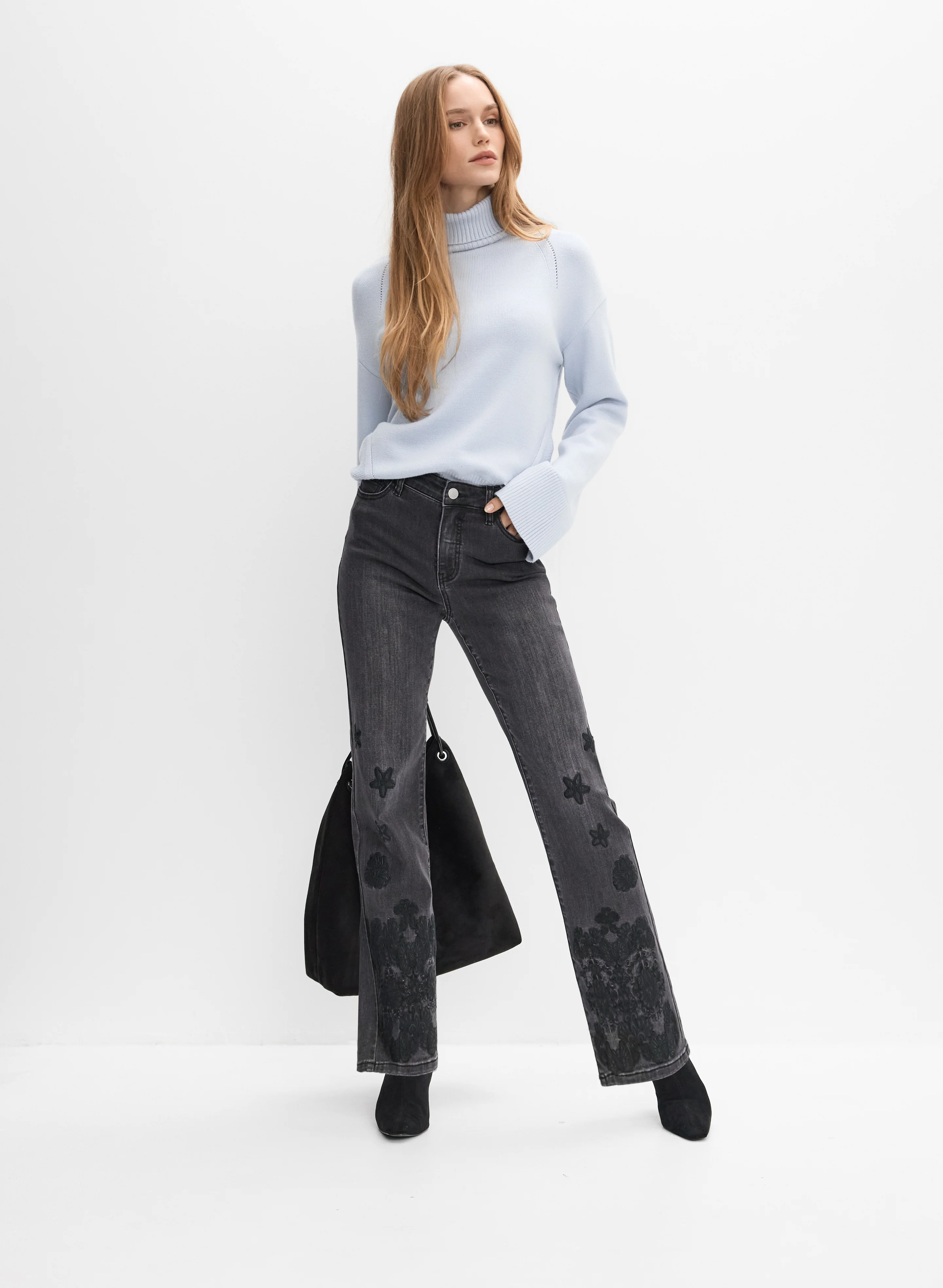 Ribbed Detail Turtleneck Sweater - Image 3