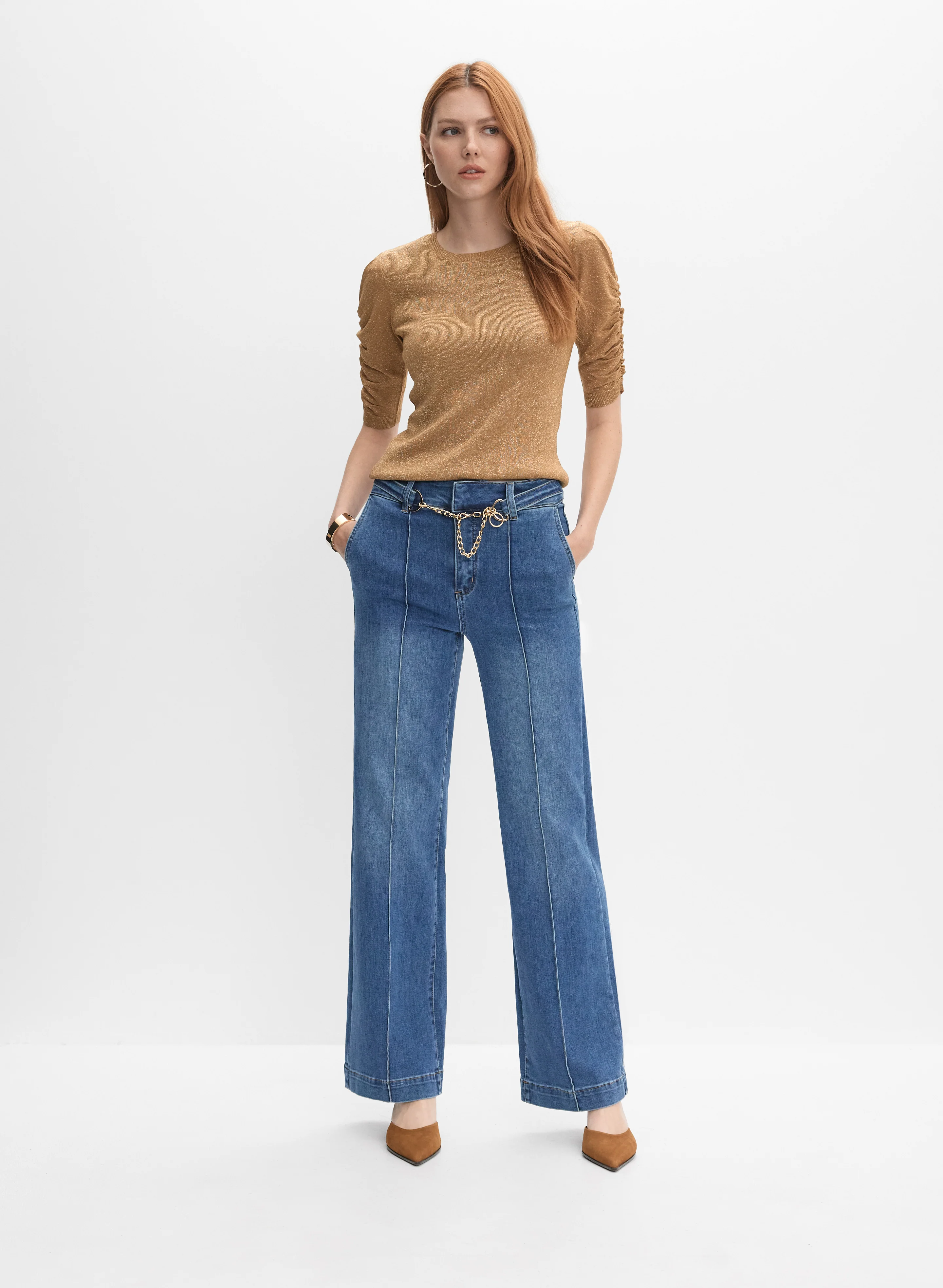 Shirred Glitter Knit Top & Chain Belt Jeans