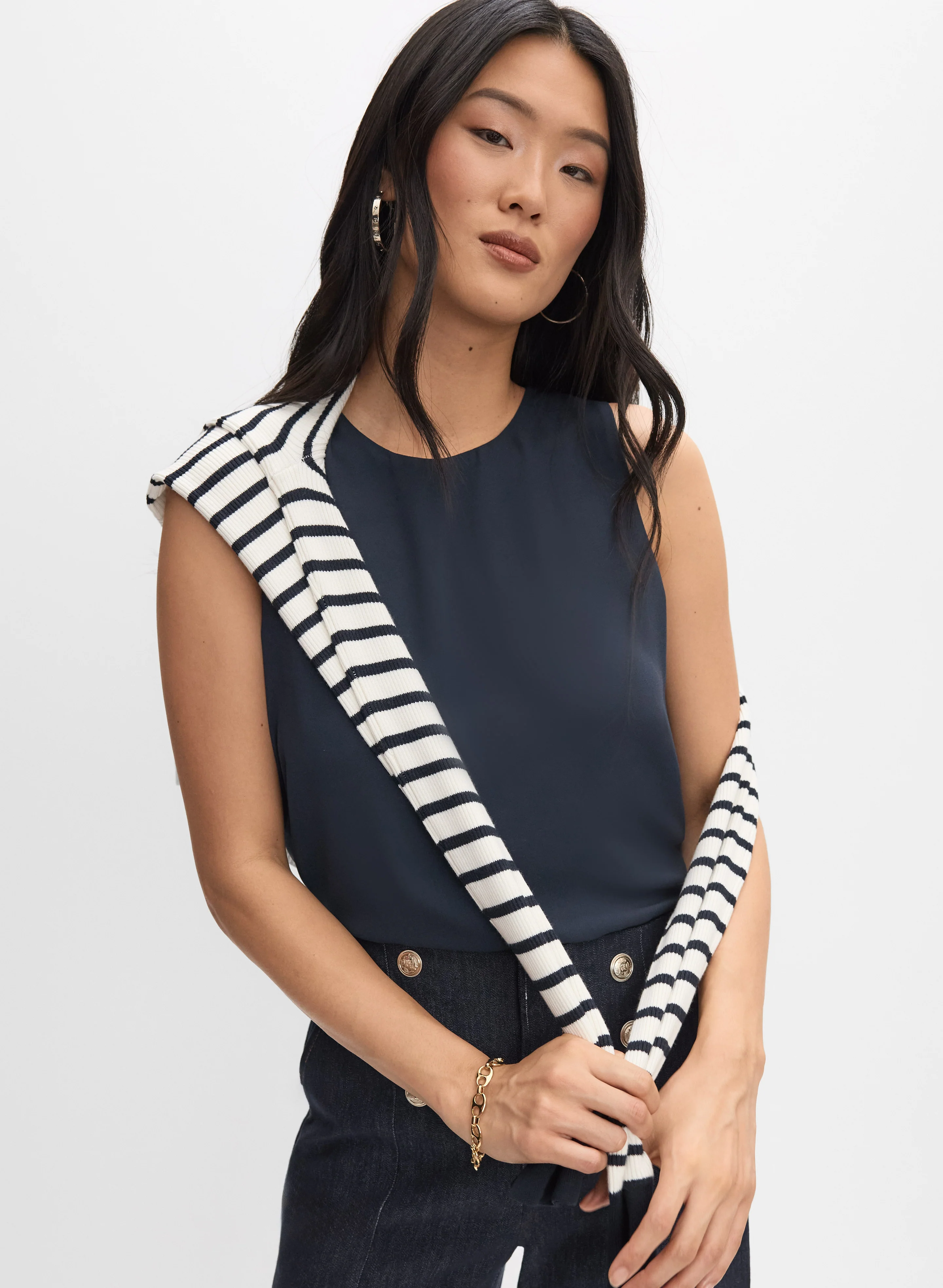 Sleeveless Crepe Blouse