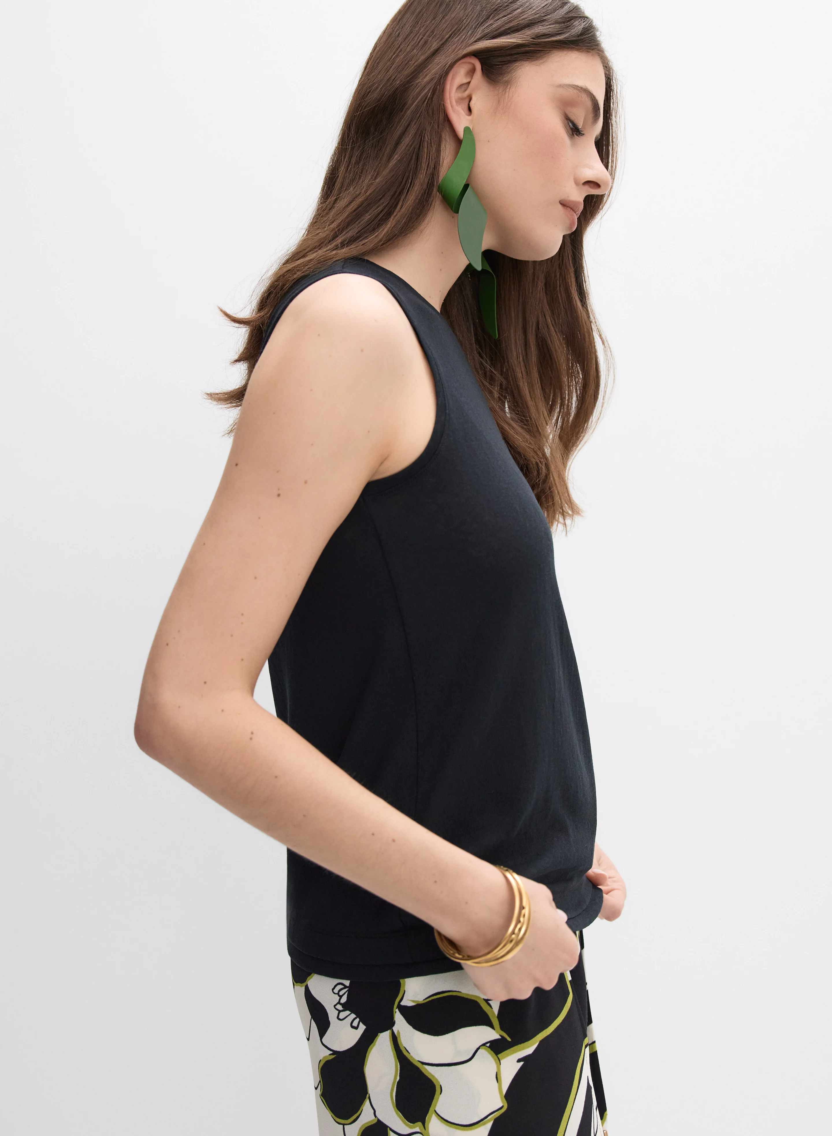 Sleeveless Jersey Top - Image 5