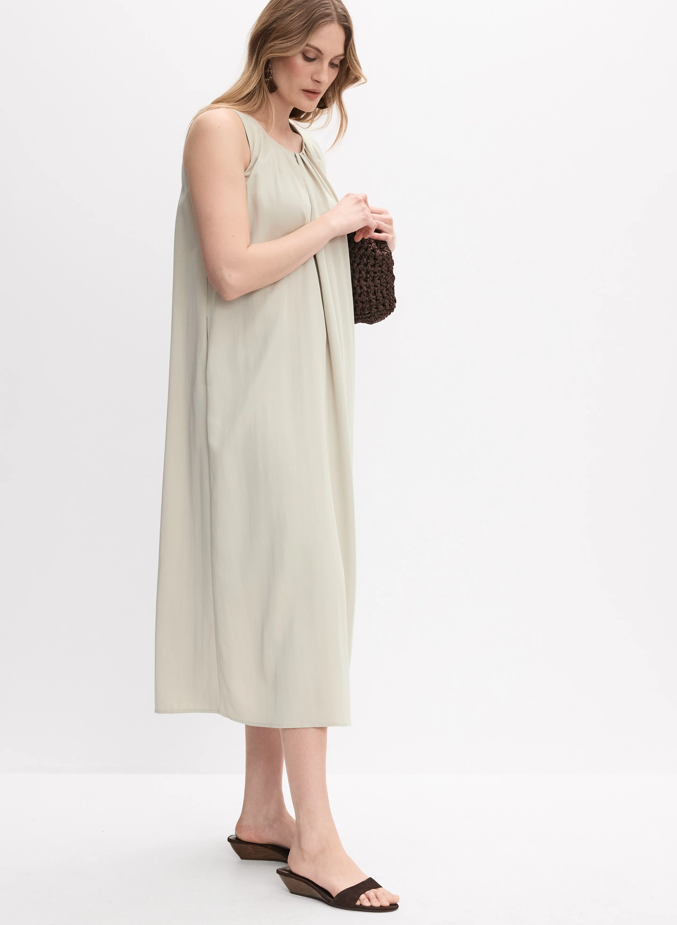 Sleeveless Midi Dress - Image 2