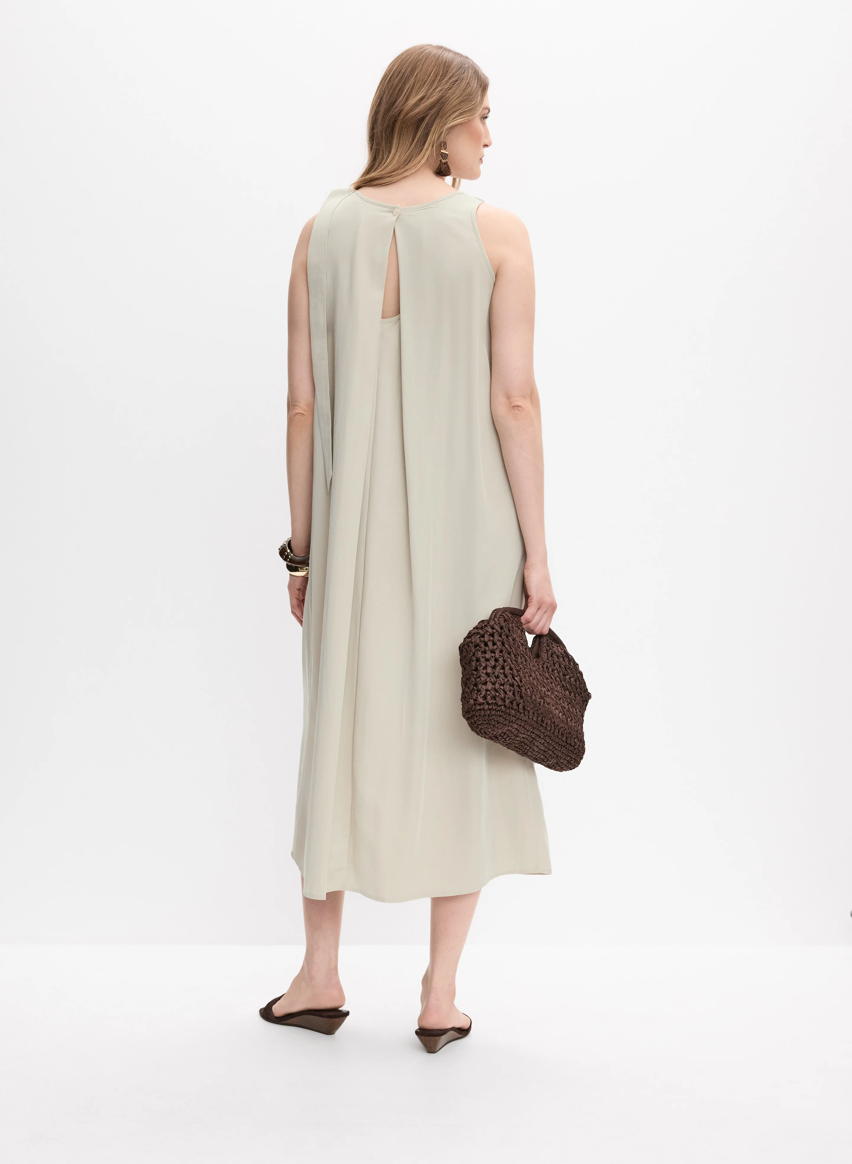 Sleeveless Midi Dress - Image 3