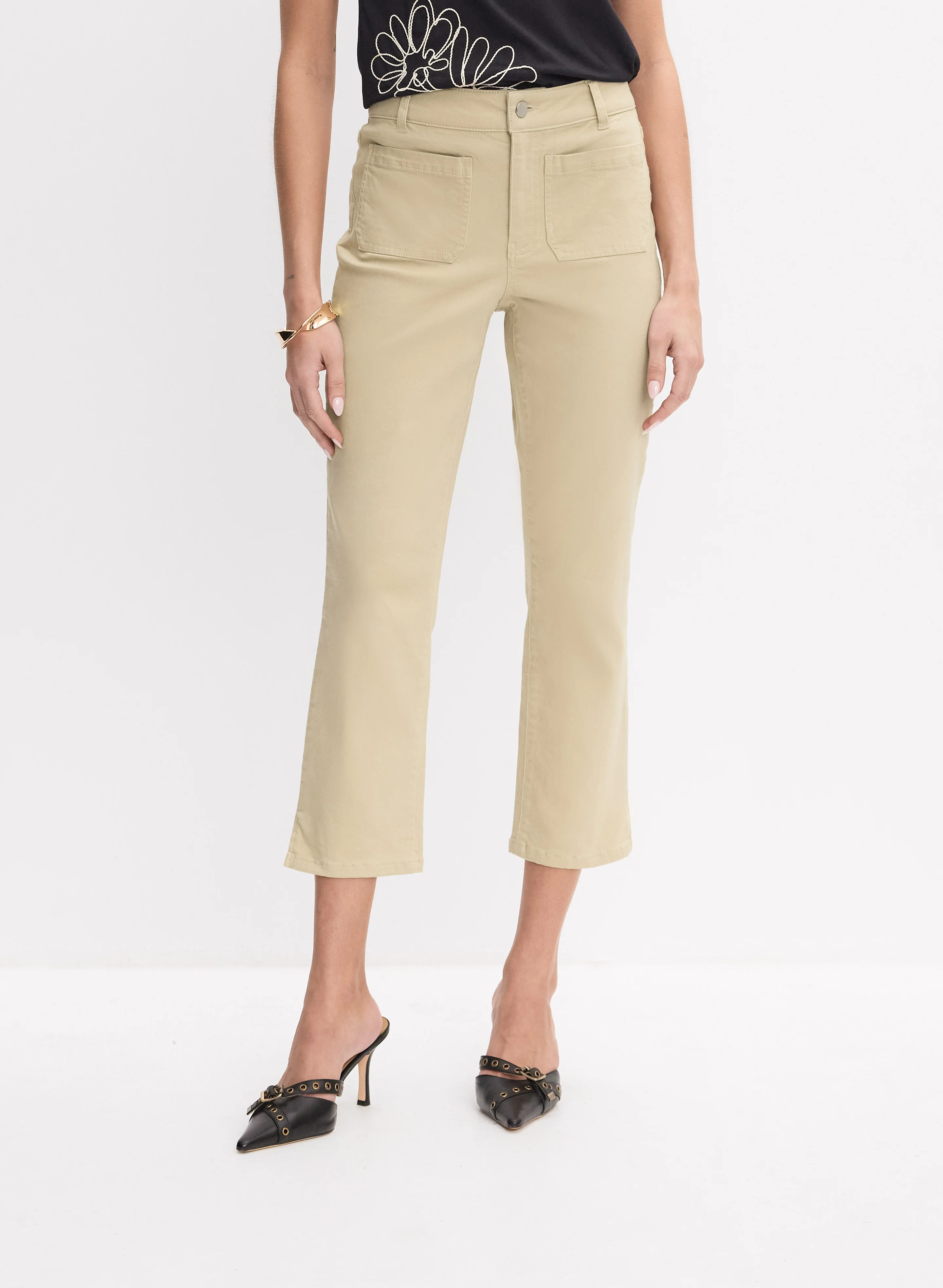 Straight-Leg Denim Capris