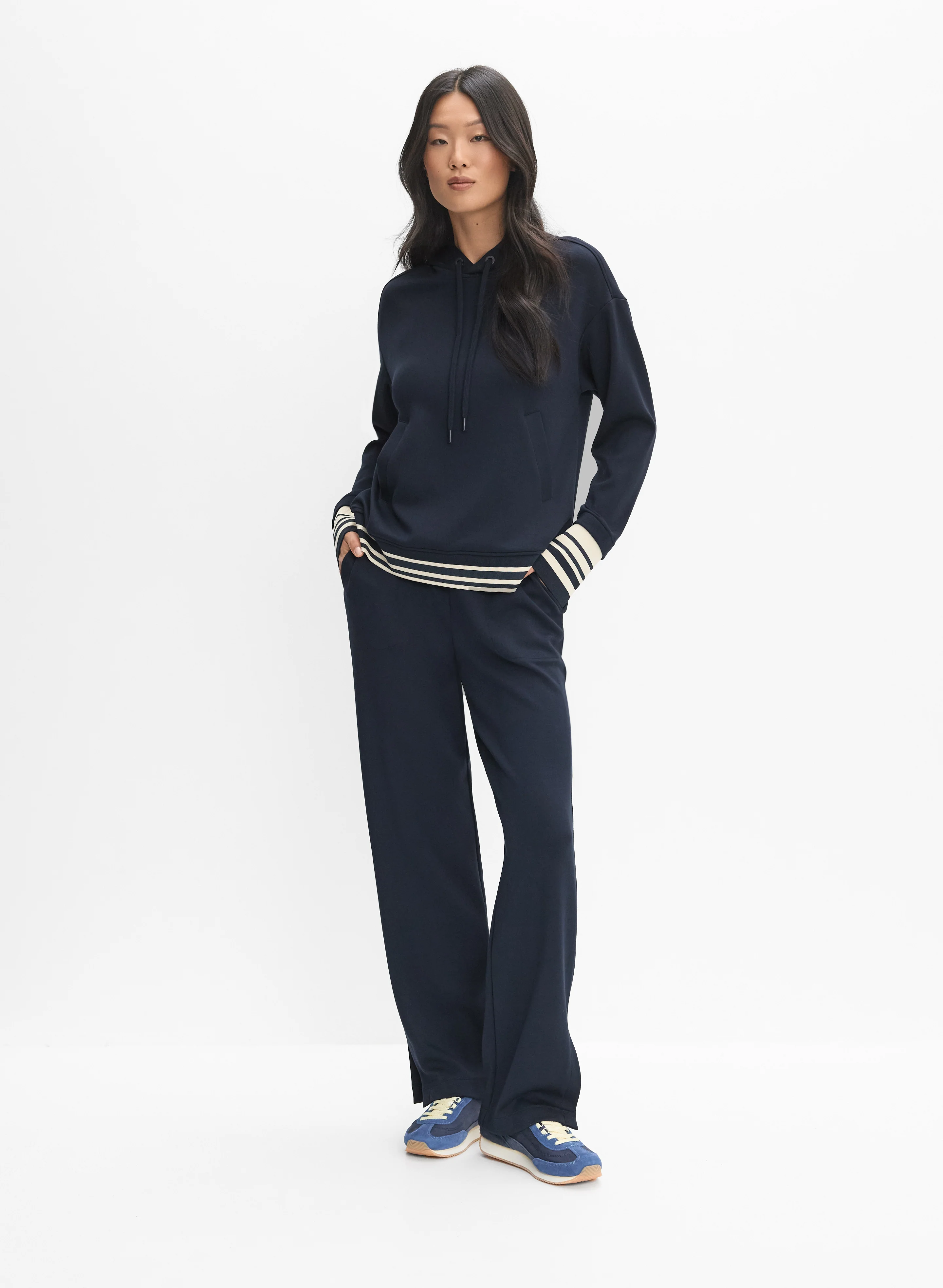 Striped Trim Knit Pants - Image 8