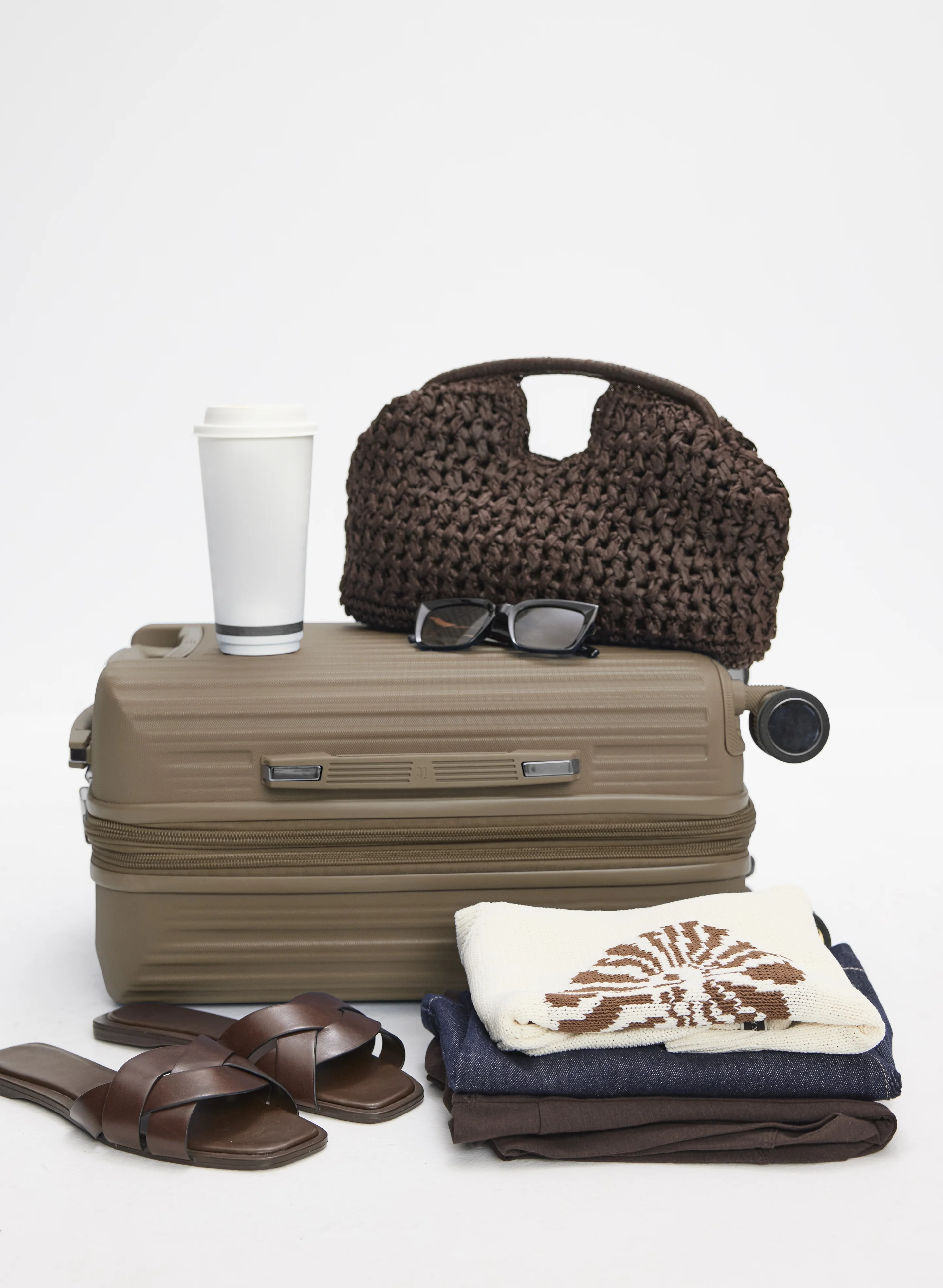 Vacation Mode - Look 3
