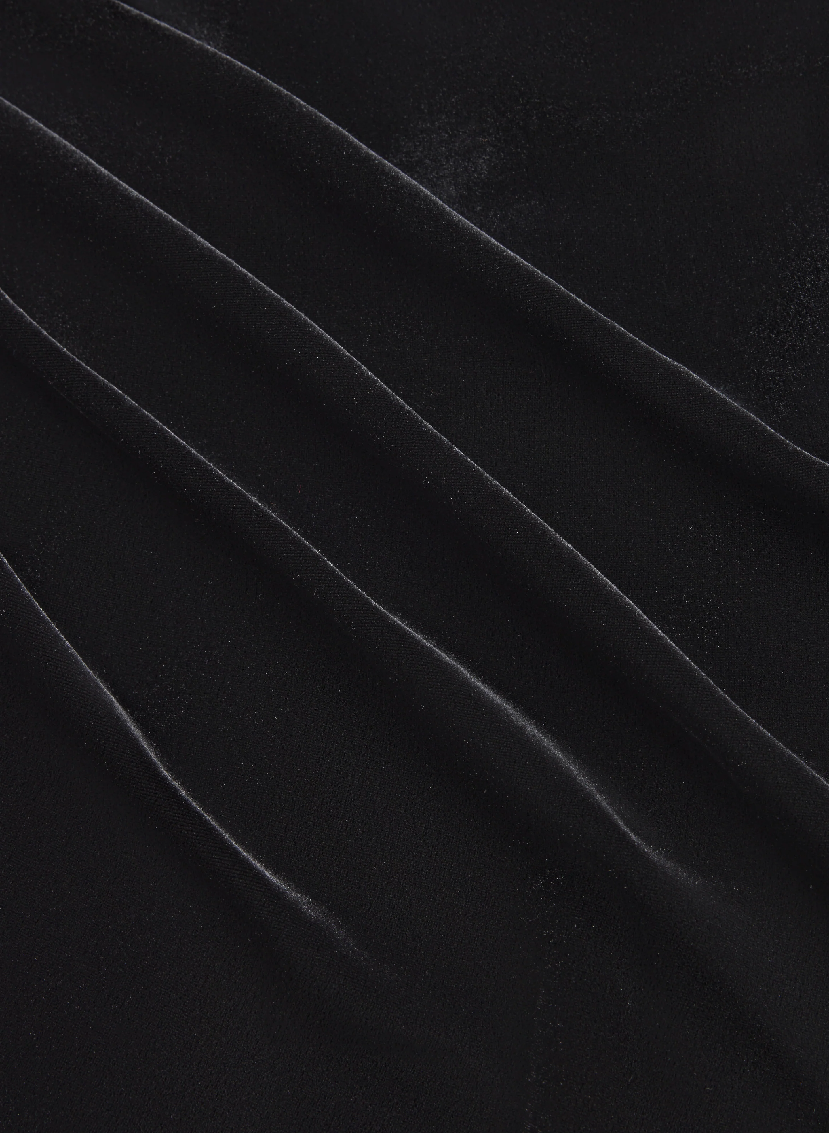 BA Nites - Velvet Off-Shoulder Dress - Image 7