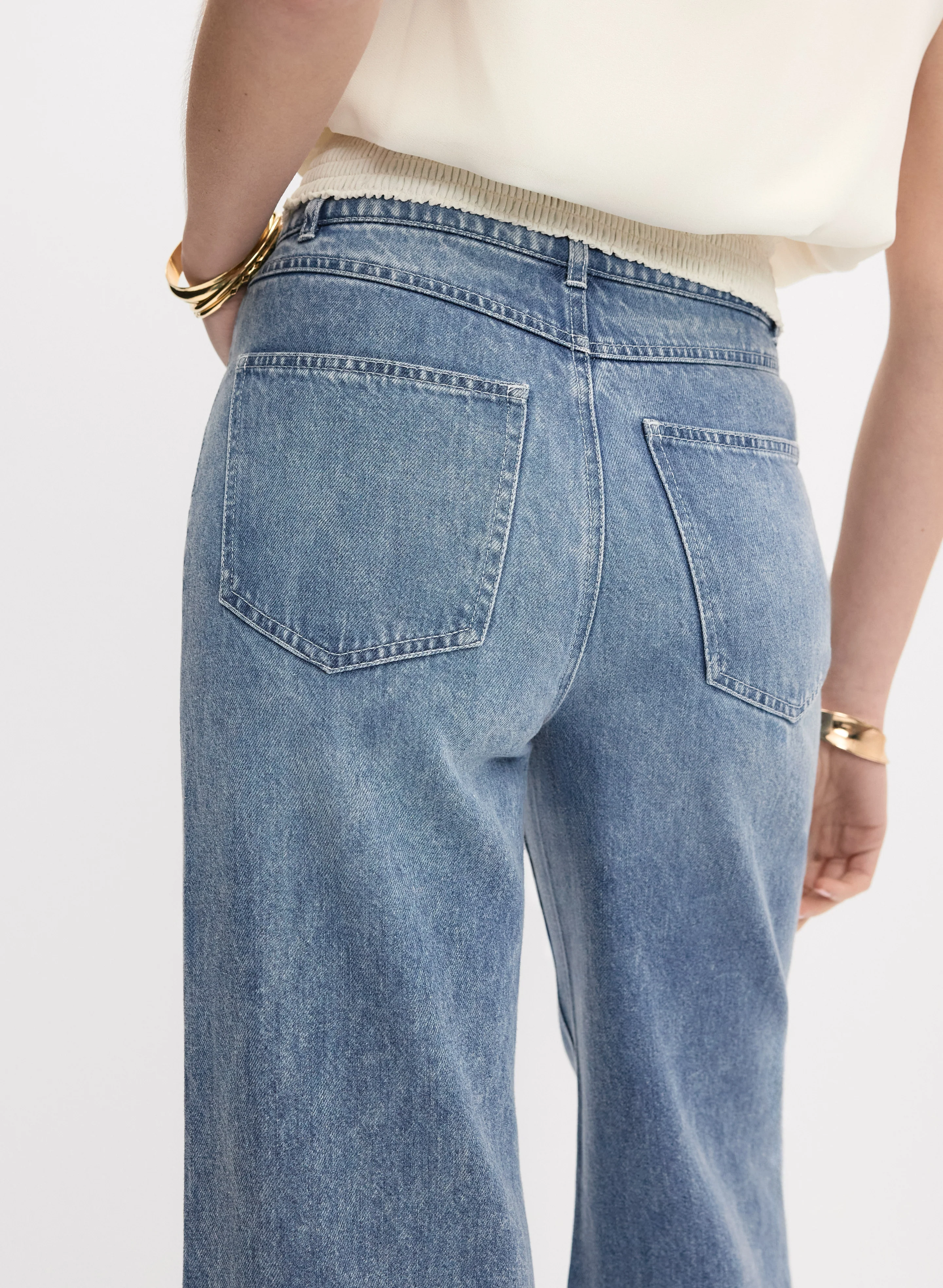 Wide-Leg Jeans - Image 4